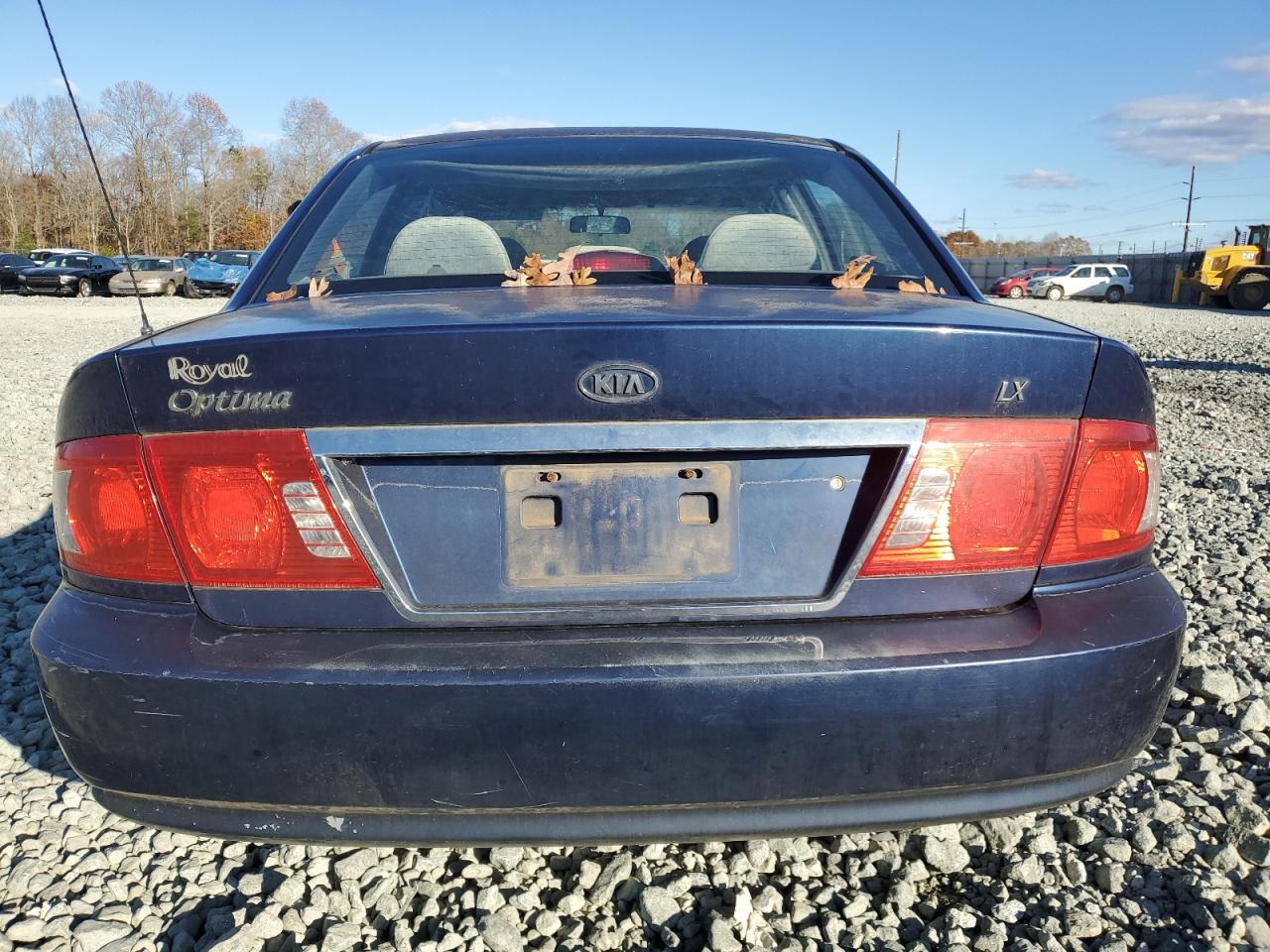 2004 Kia Optima Lx Blue vin: KNAGD126X45315565