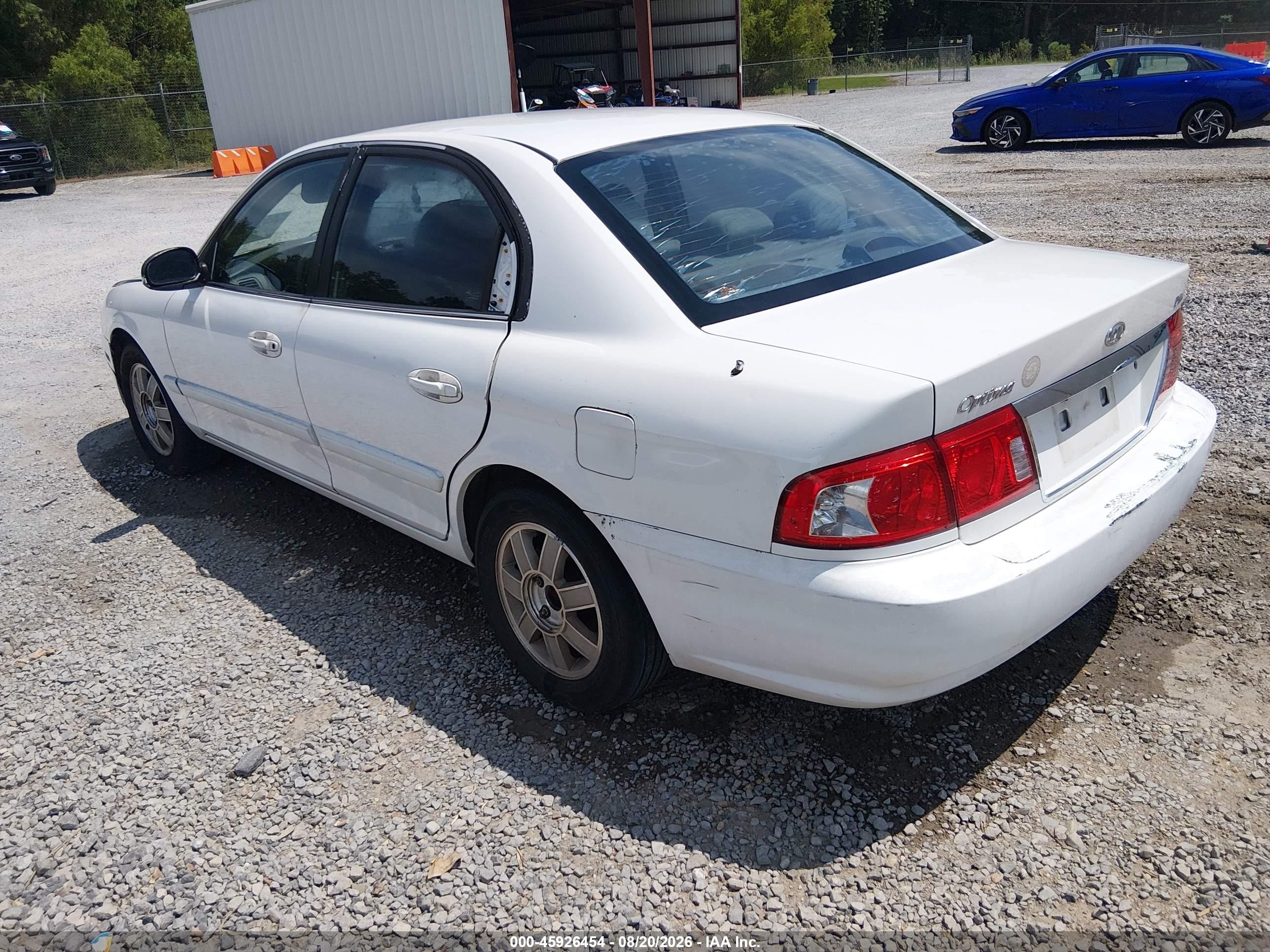 2003 Kia Optima Lx V6/se V6 White vin: KNAGD128135203611