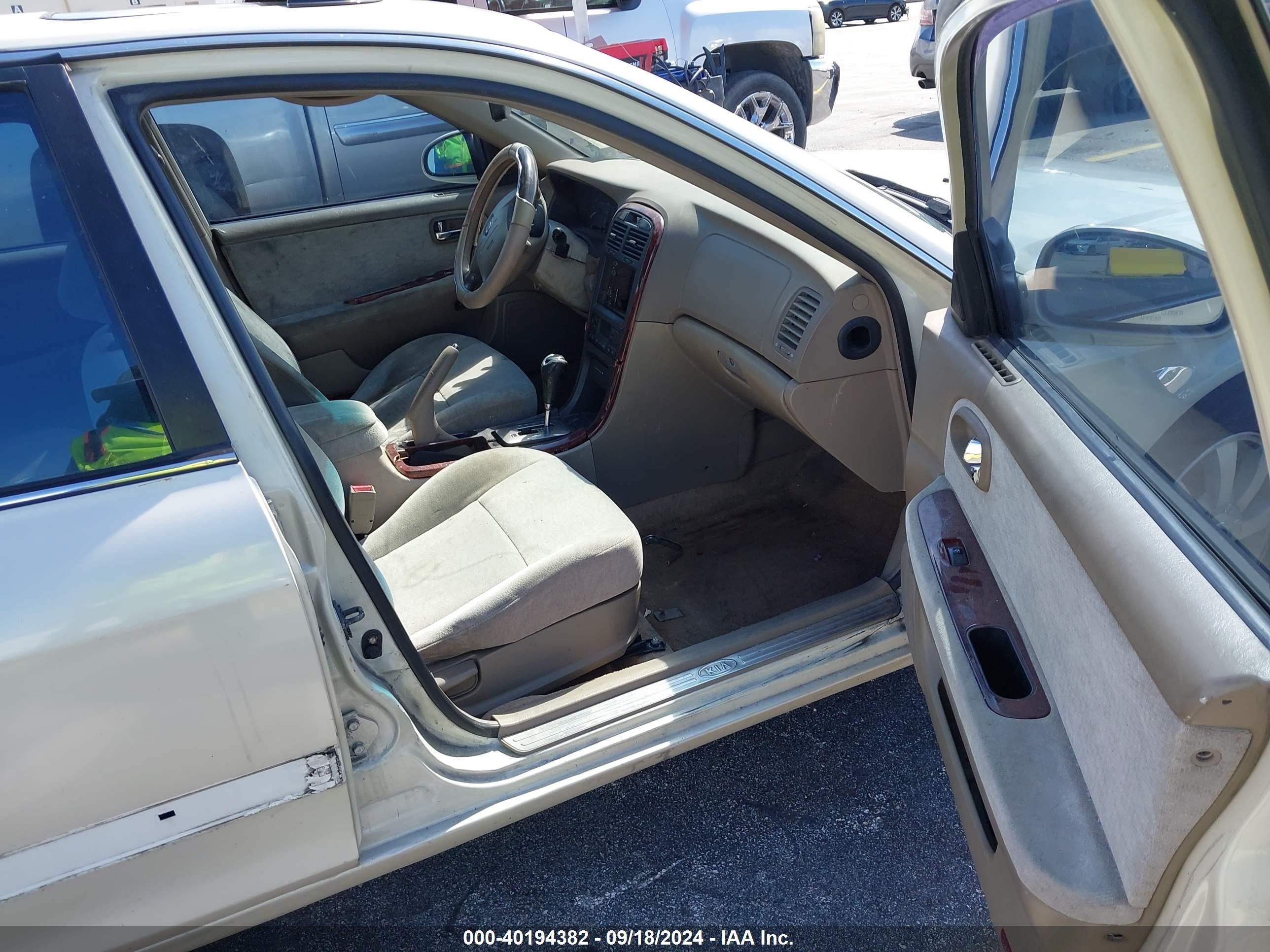 2004 Kia Optima Ex V6/lx V6 Beige vin: KNAGD128145356281