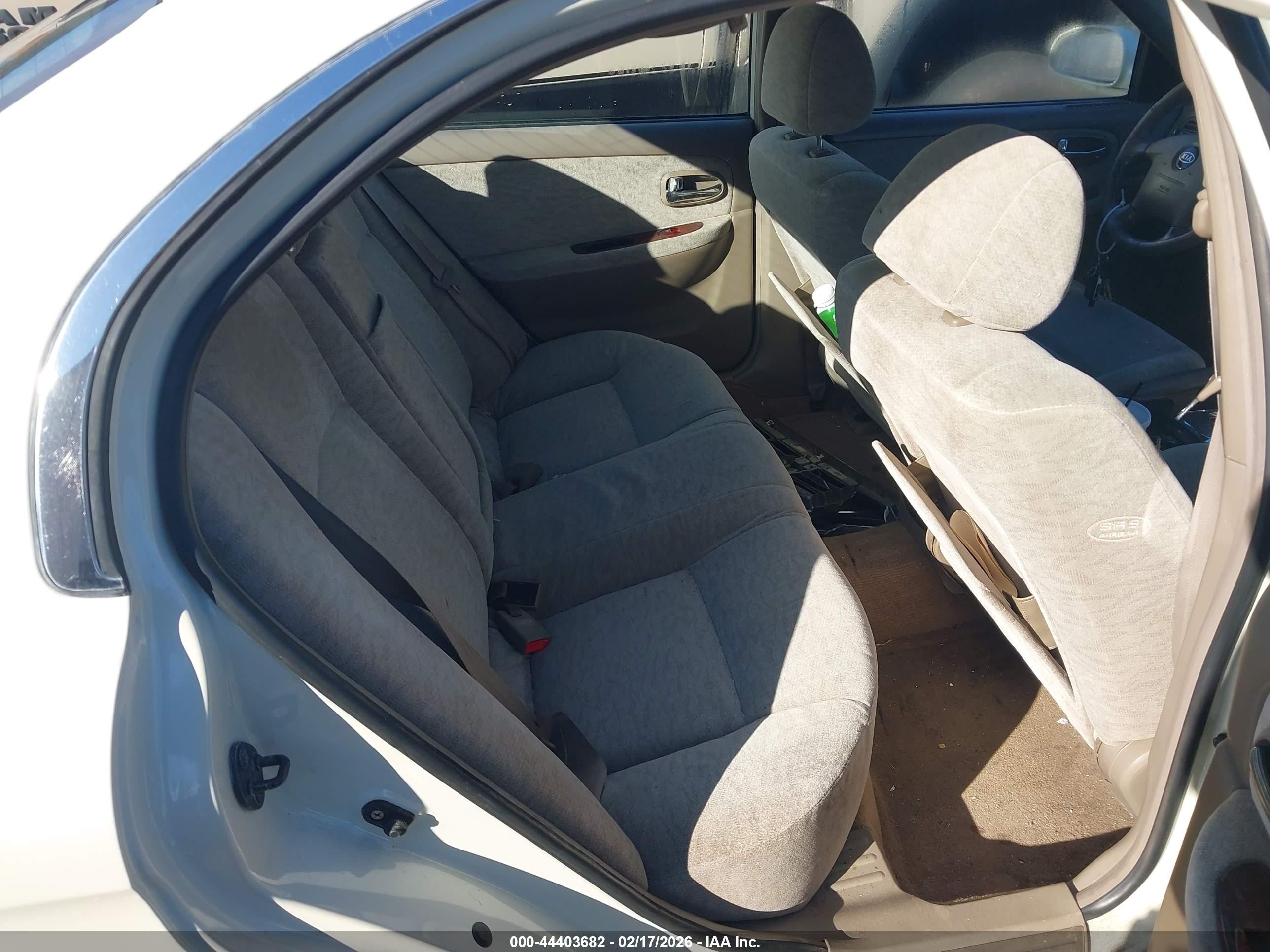 2004 Kia Optima Ex V6/lx V6 Белый vin: KNAGD128145367345
