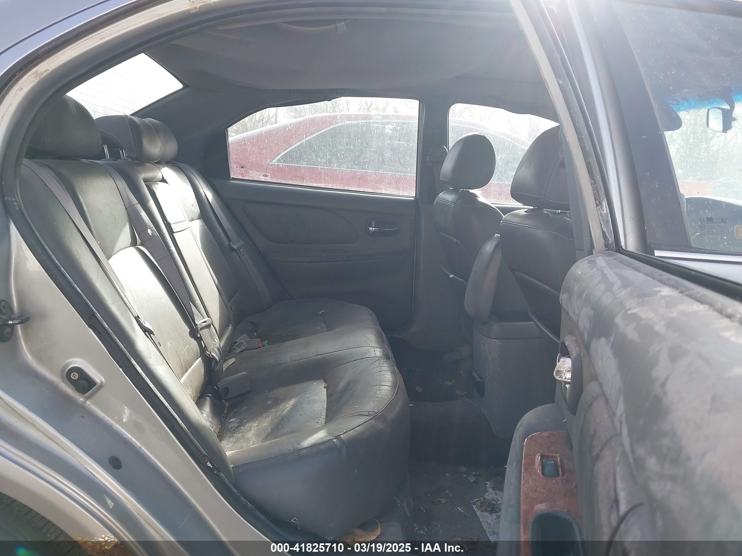 2002 Kia Optima Lx V6/se V6 Silver vin: KNAGD128225182377