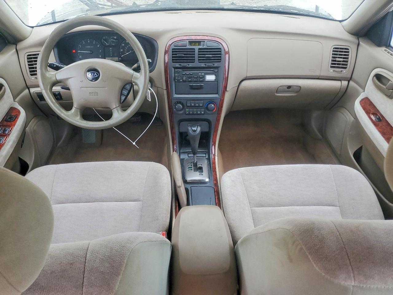 2004 Kia Optima Lx/ex White vin: KNAGD128445269491