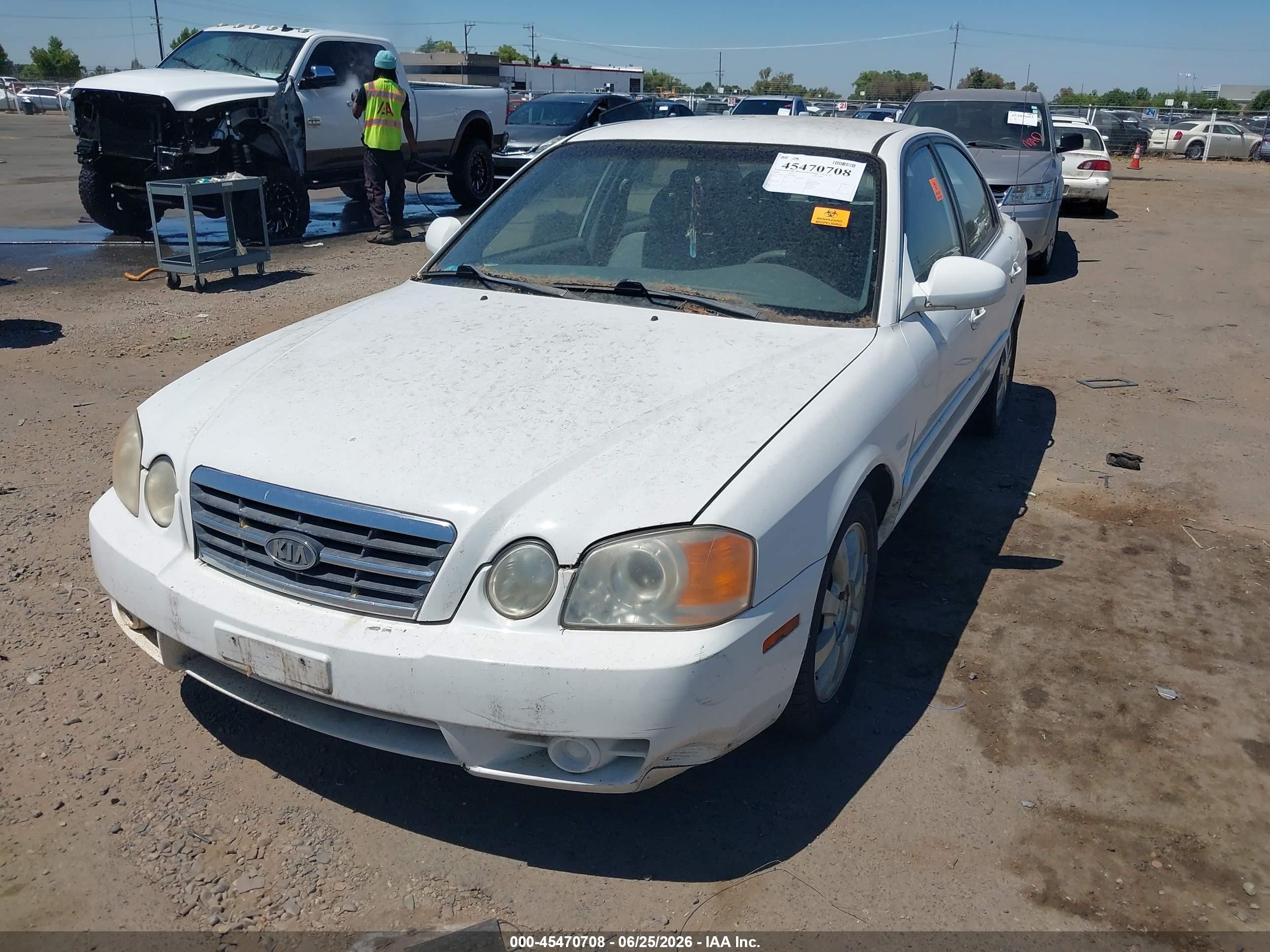2004 Kia Optima Ex V6/lx V6 Белый vin: KNAGD128545276000