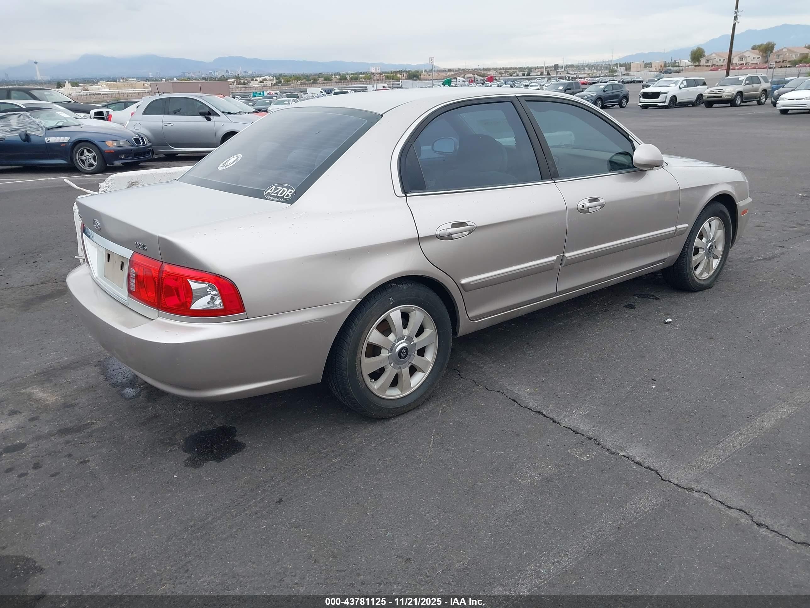 2005 Kia Optima Ex V6/lx V6 Gold vin: KNAGD128555419982