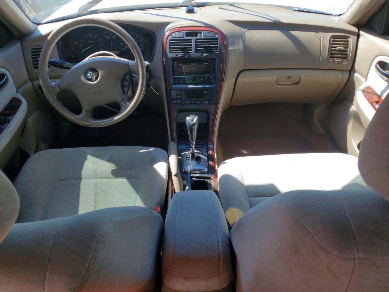 2004 Kia Optima Lx/ex White vin: KNAGD128645330064