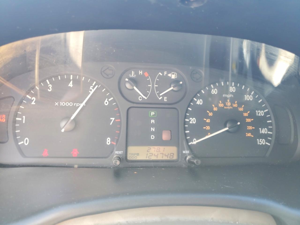 2004 Kia Optima Lx/ex White vin: KNAGD128645330064