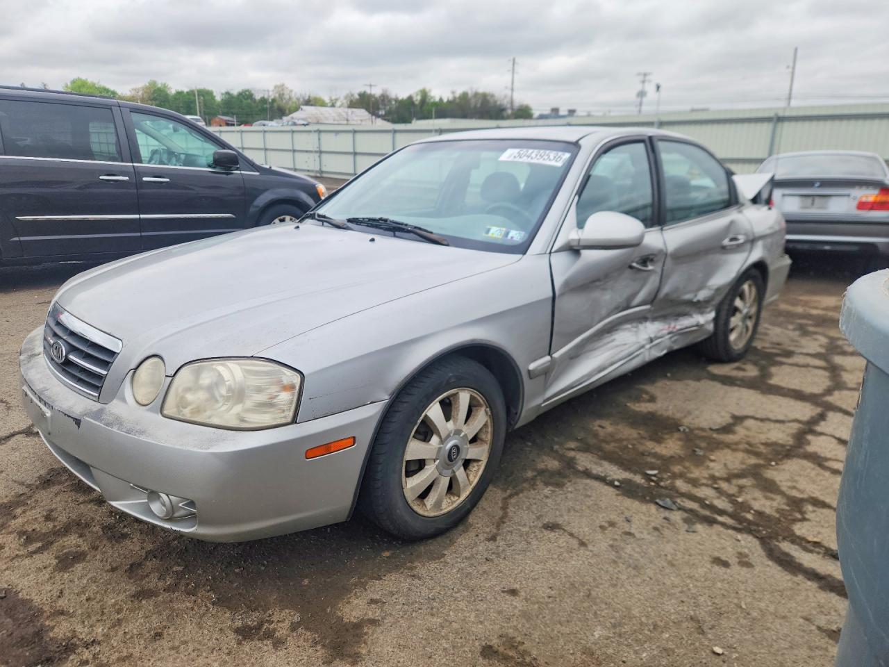 2005 Kia Optima Lx V6 Silver vin: KNAGD128655424365