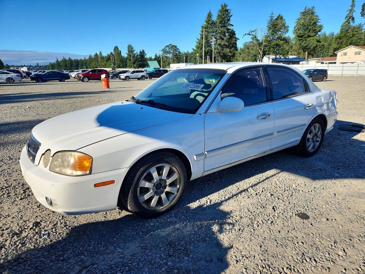 2004 Kia Optima Lx V6 White vin: KNAGD128745368077