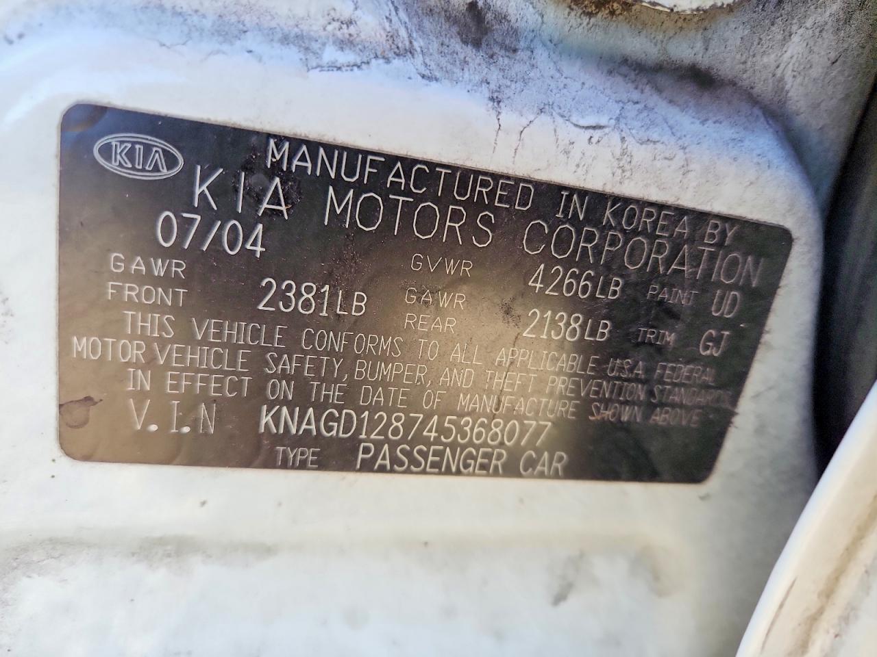 2004 Kia Optima Lx V6 White vin: KNAGD128745368077