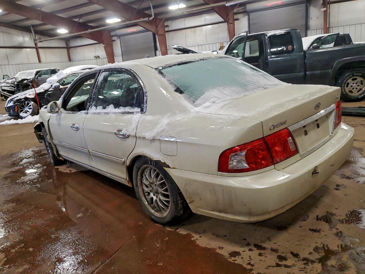 2006 Kia Optima Lx White vin: KNAGD128765442407