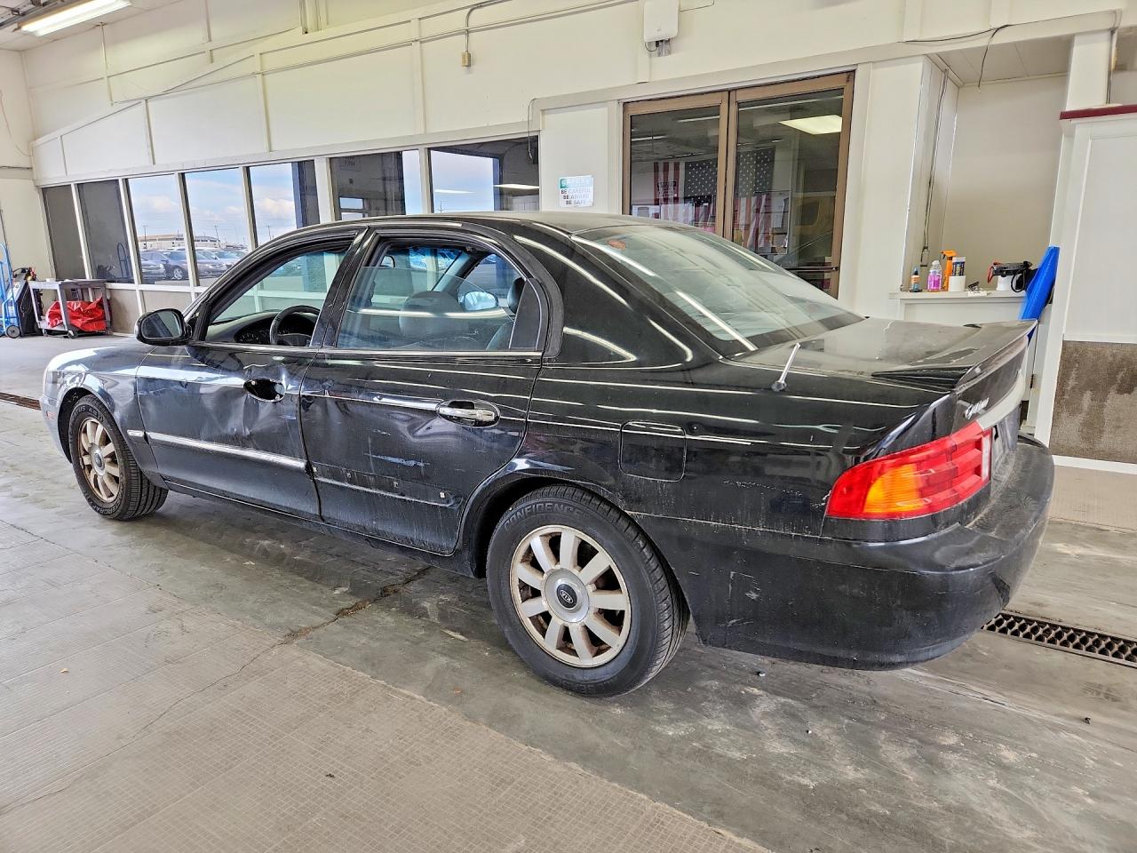2002 Kia Optima Lx V6 Black vin: KNAGD128825148511