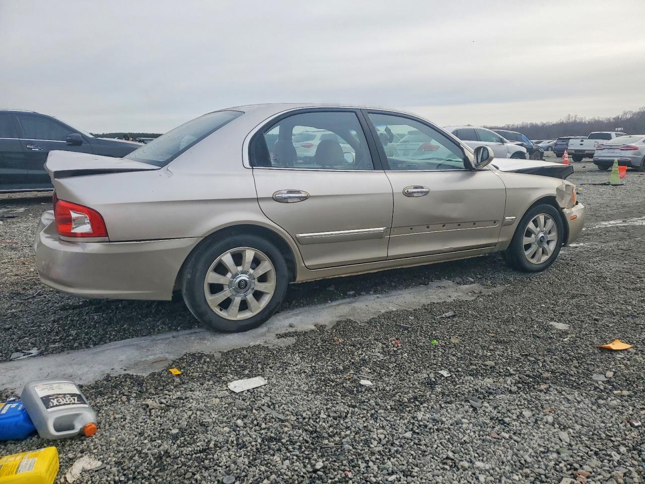 2004 Kia Optima Lx Silver vin: KNAGD128845317865