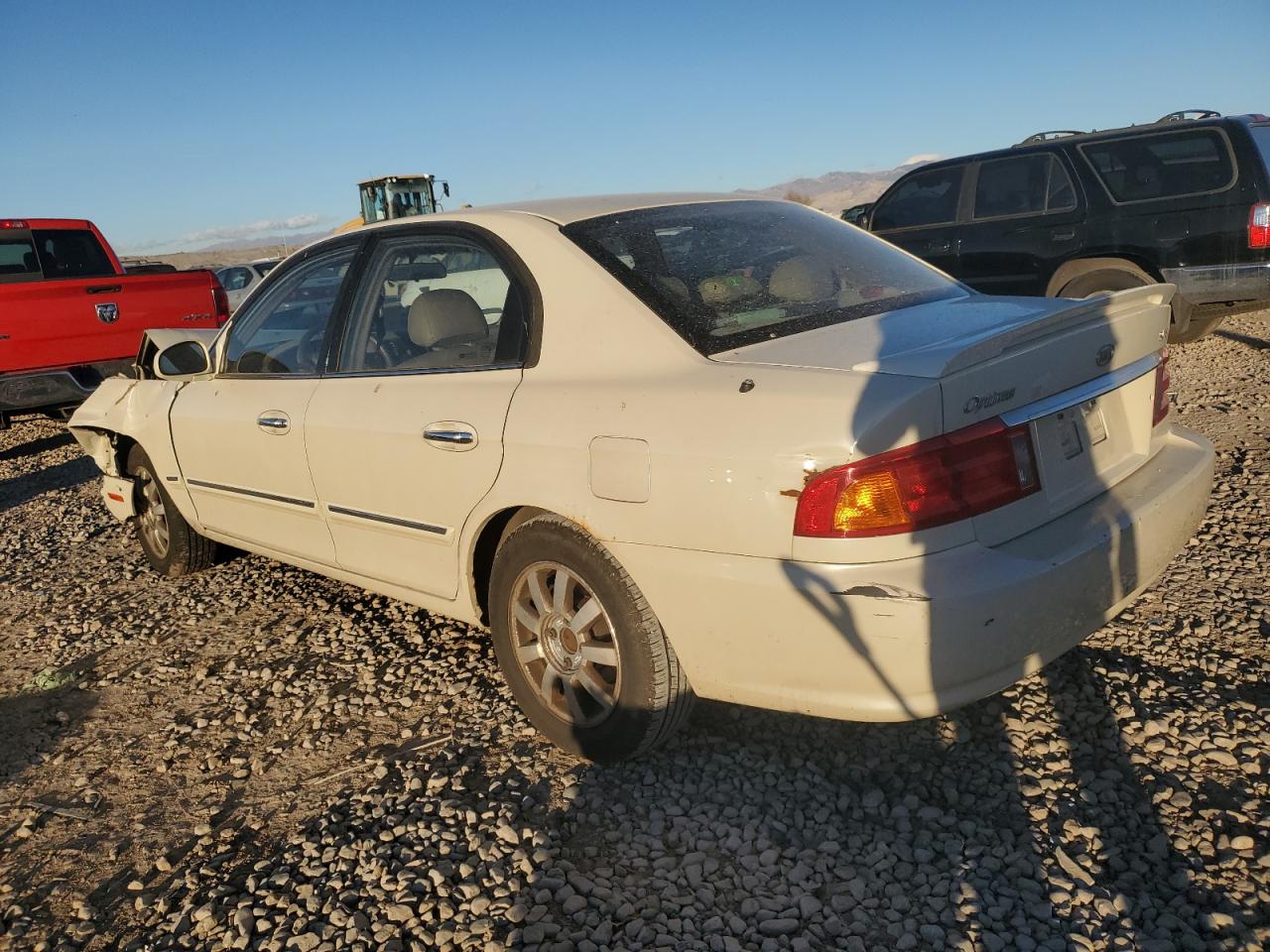 2002 Kia Optima Magentis Кремовый vin: KNAGD128925173238