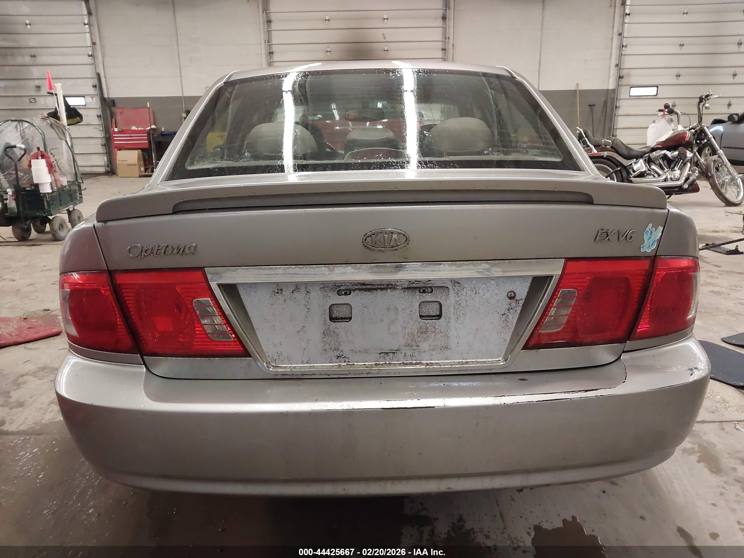 2004 Kia Optima Ex V6/lx V6 Silver vin: KNAGD128945293124