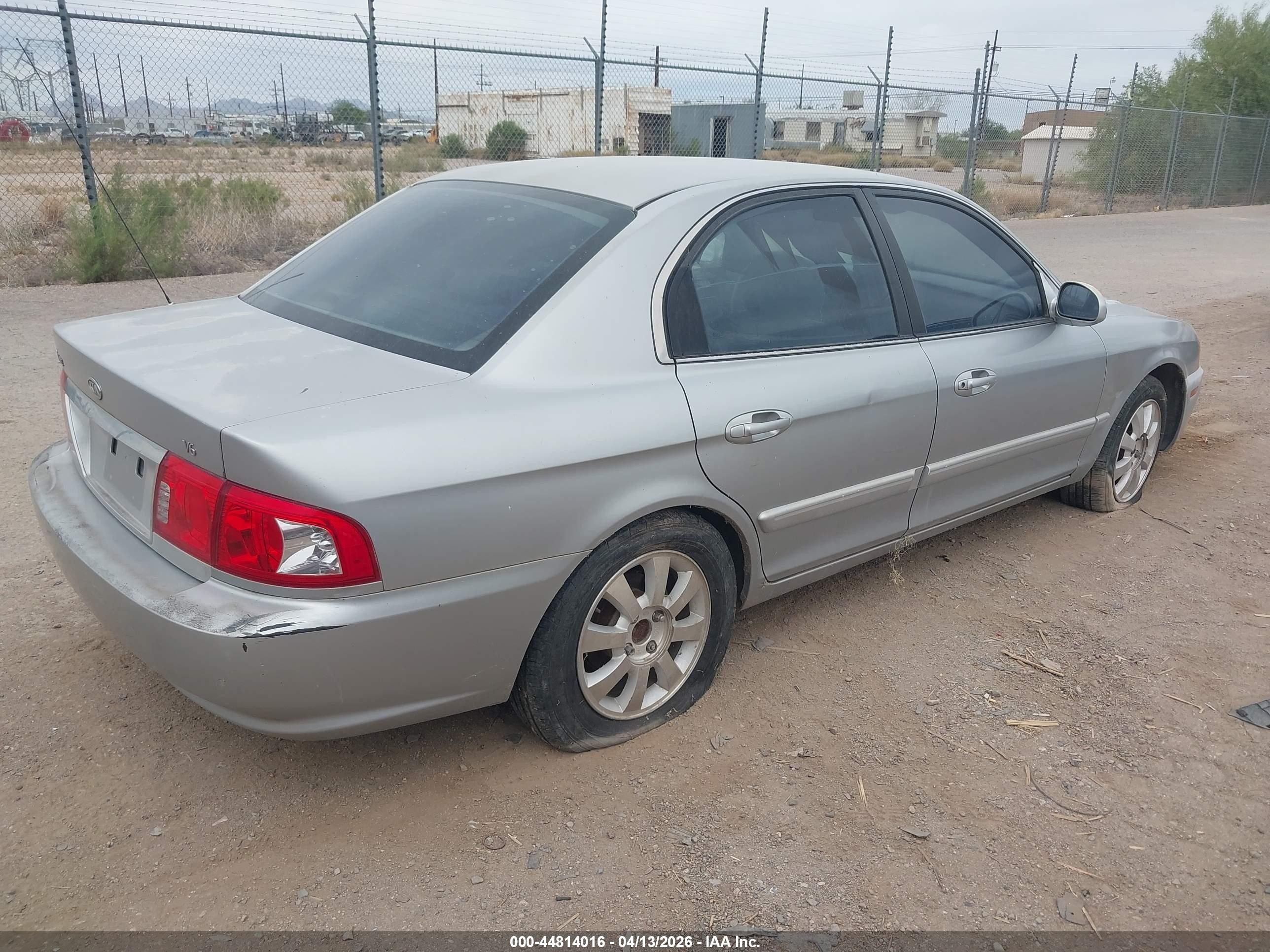 2004 Kia Optima Ex V6/lx V6 Silver vin: KNAGD128945357730