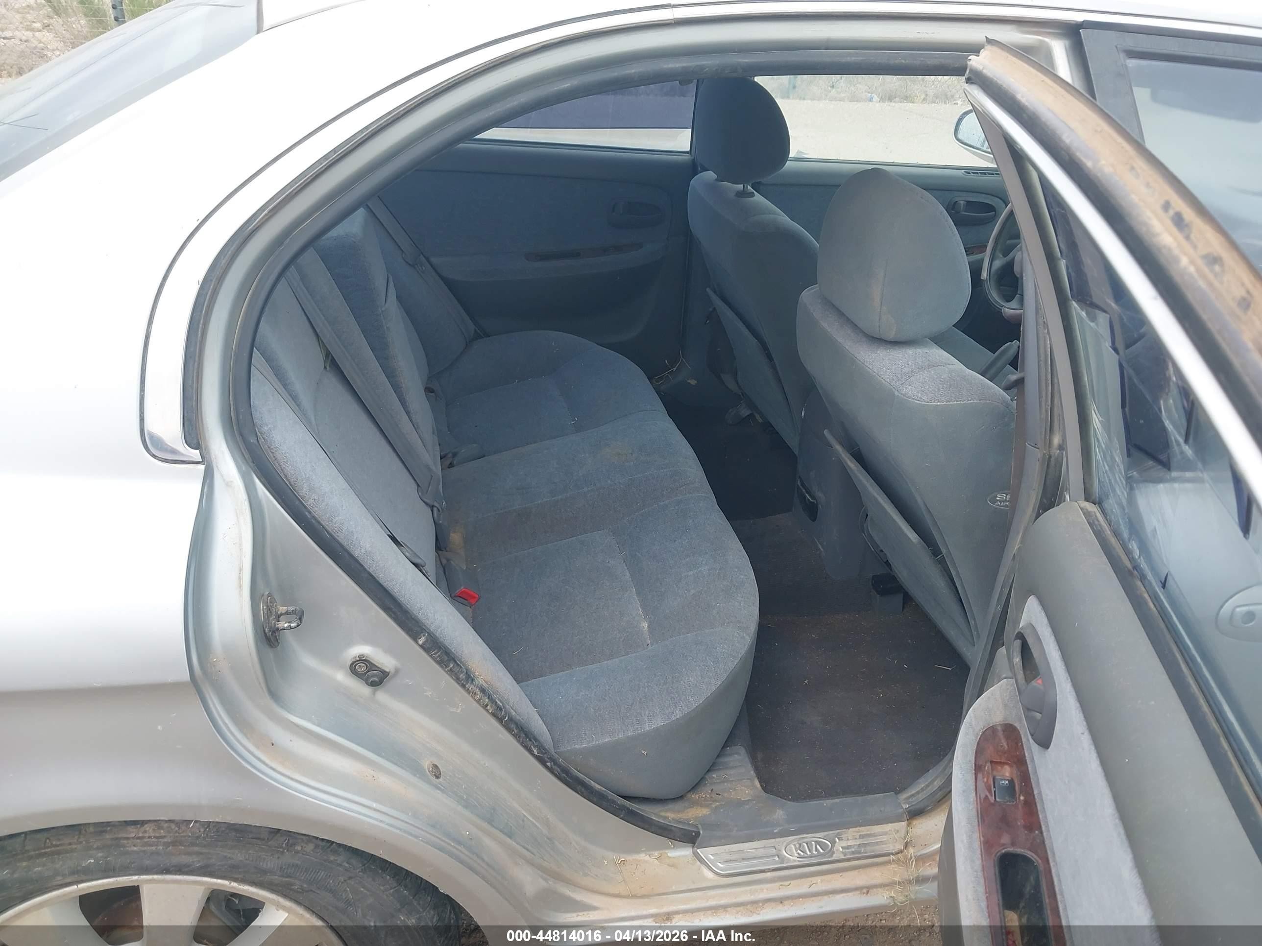 2004 Kia Optima Ex V6/lx V6 Silver vin: KNAGD128945357730