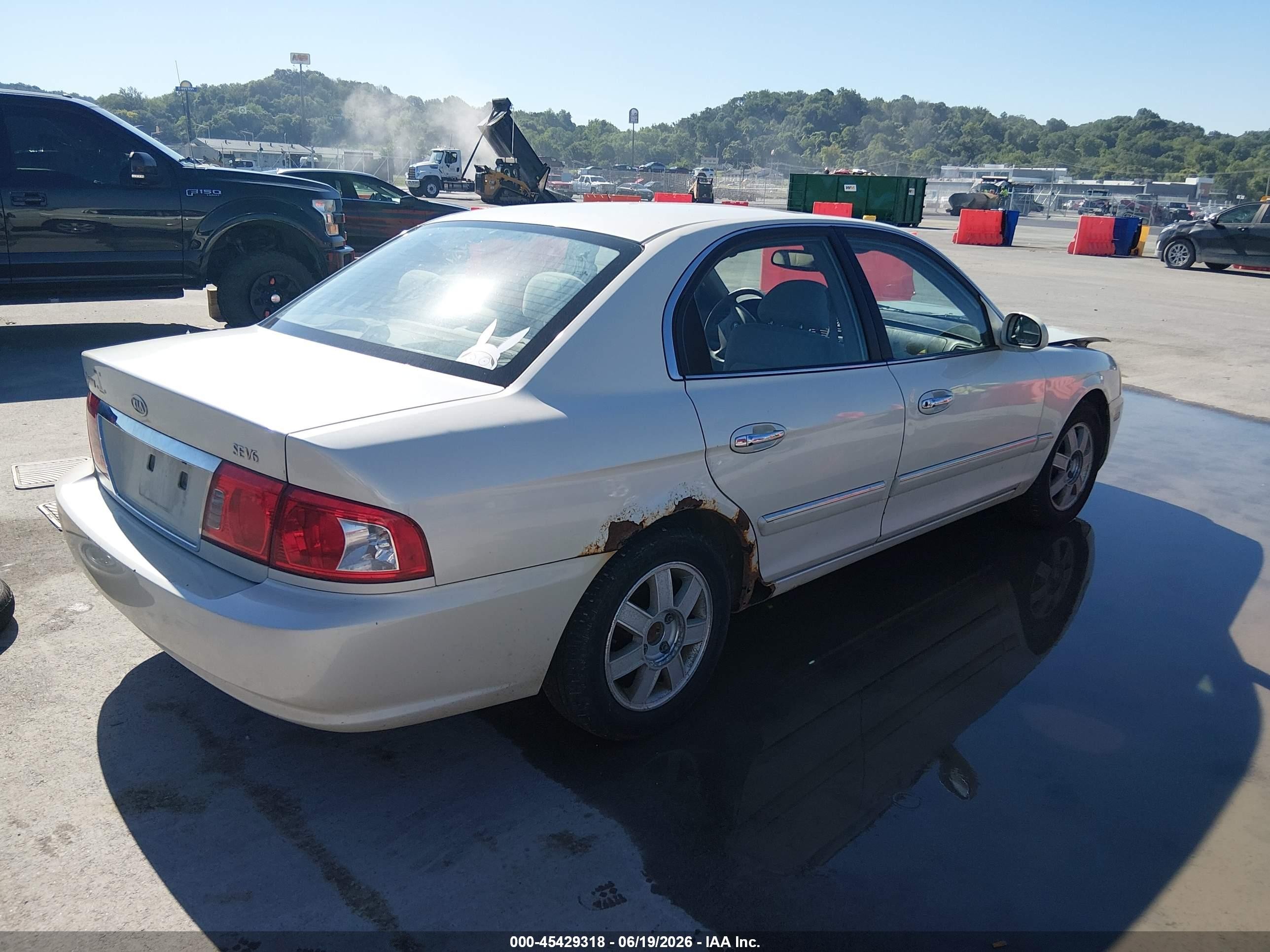 2003 Kia Optima Lx V6/se V6 White vin: KNAGD128X35227079