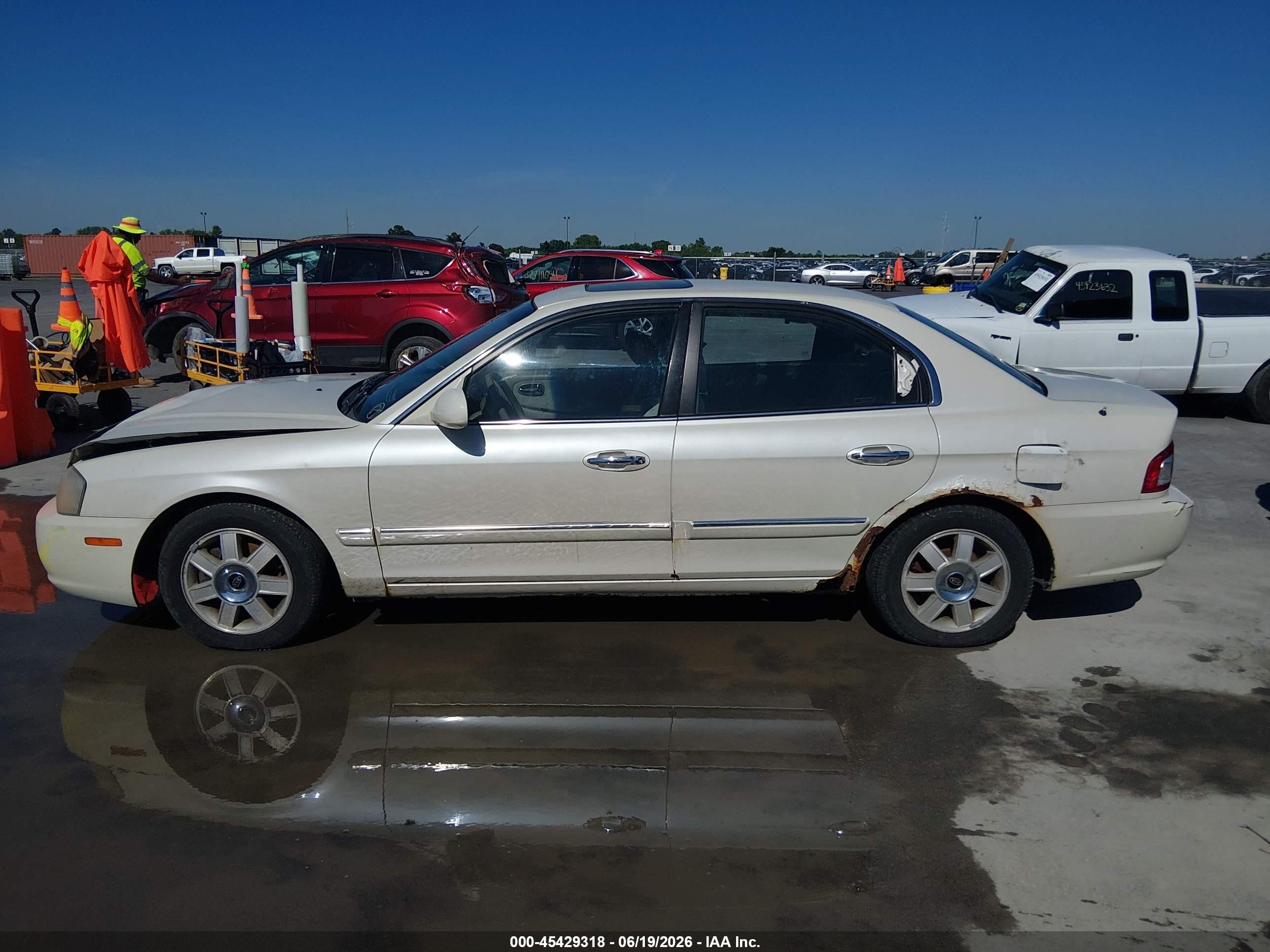 2003 Kia Optima Lx V6/se V6 White vin: KNAGD128X35227079