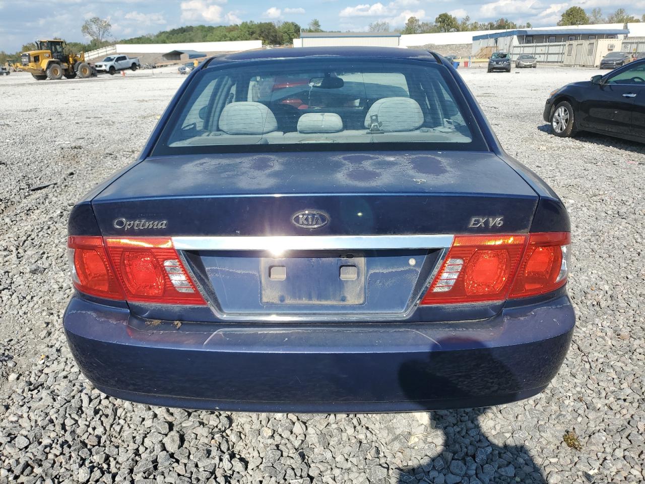 2004 Kia Optima Lx Blue vin: KNAGD128X45371409
