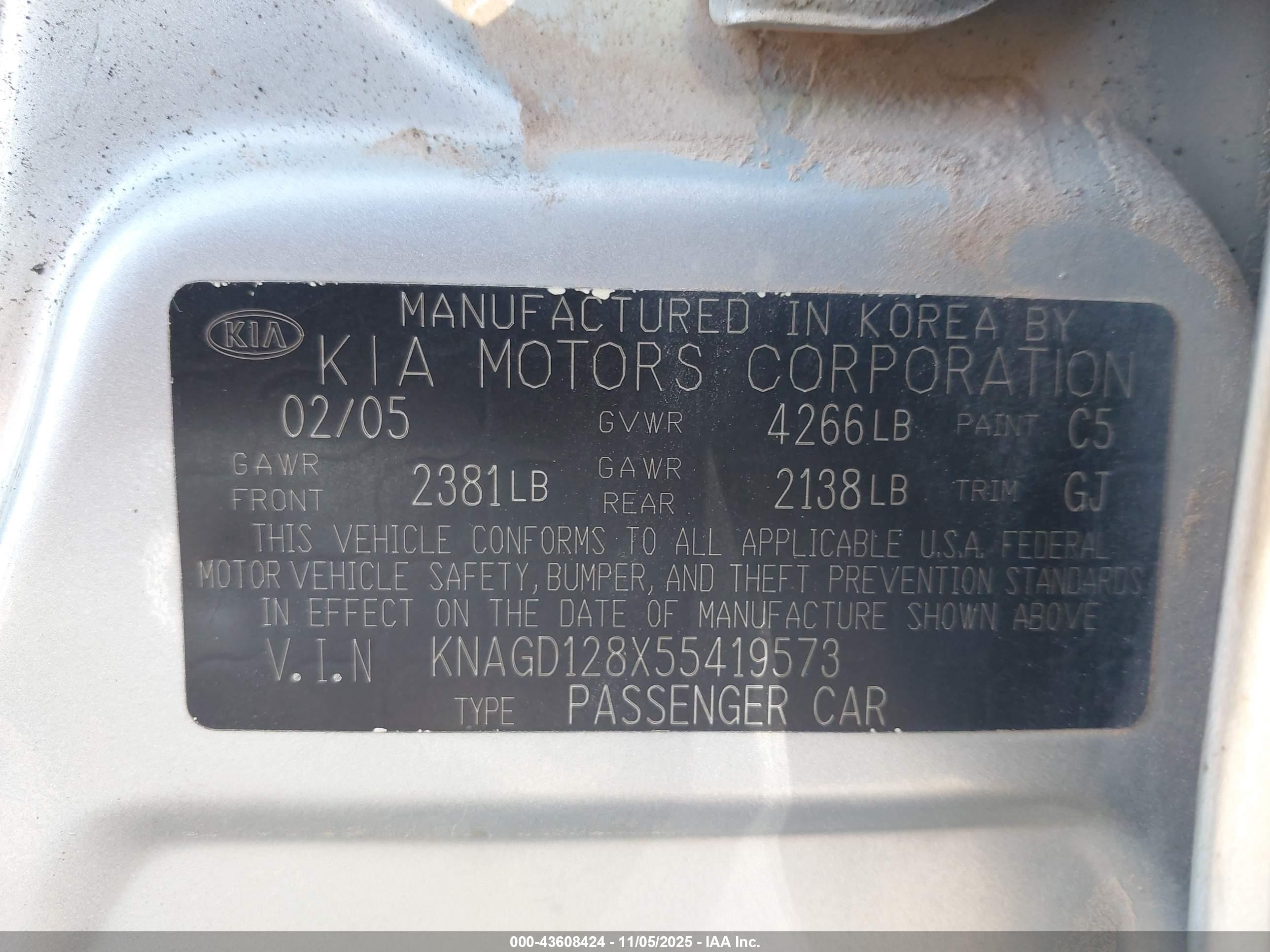2005 Kia Optima Ex V6/lx V6 Silver vin: KNAGD128X55419573