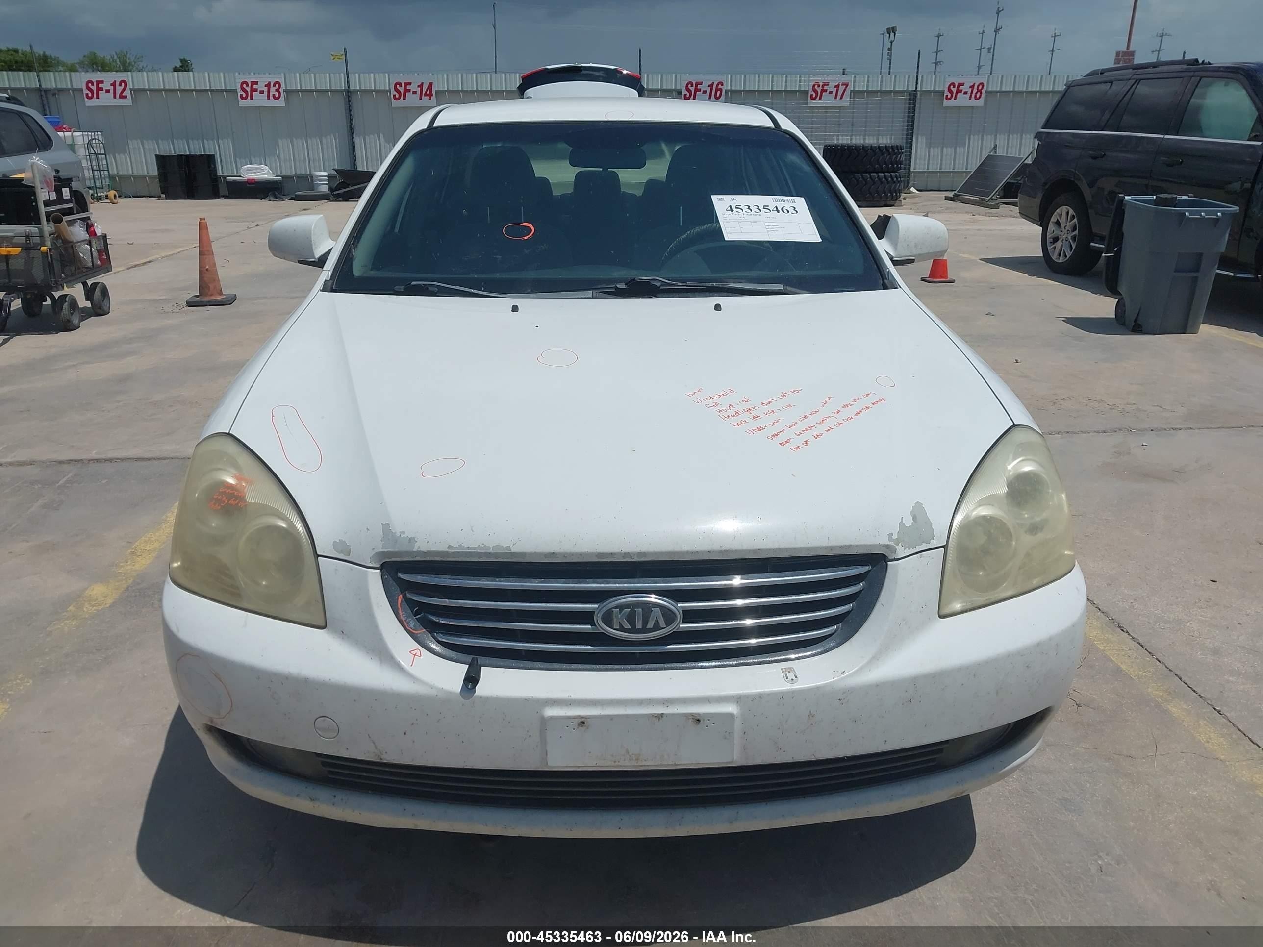 2007 Kia Optima Lx White vin: KNAGE123075114961