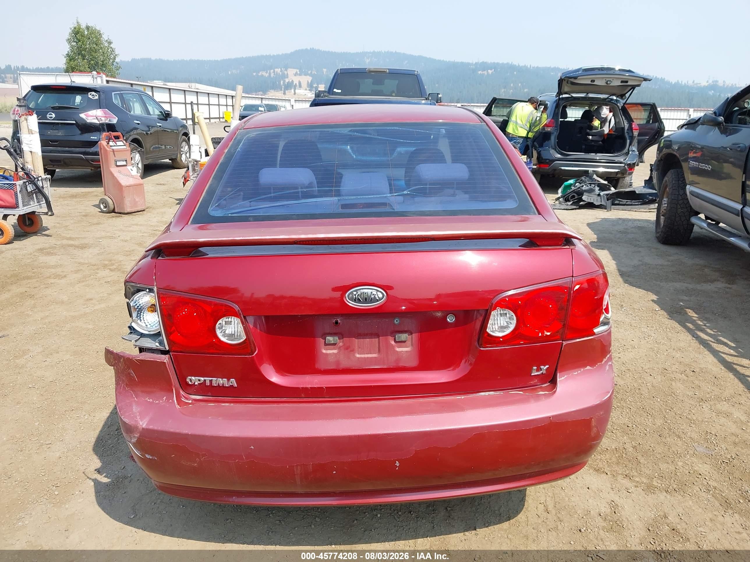 2007 Kia Optima Lx Red vin: KNAGE123075145823