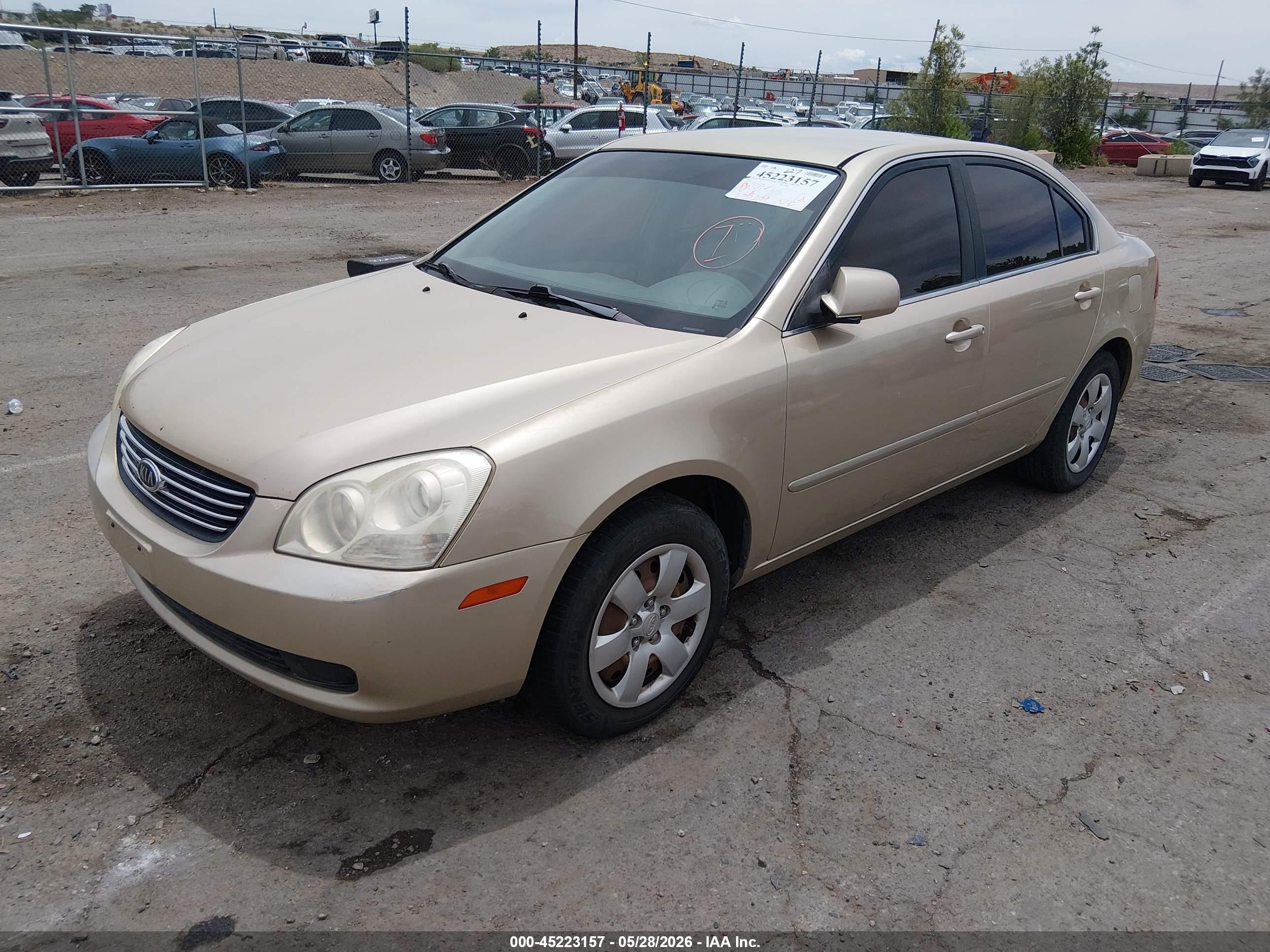 2008 Kia Optima Lx Gold vin: KNAGE123085167709