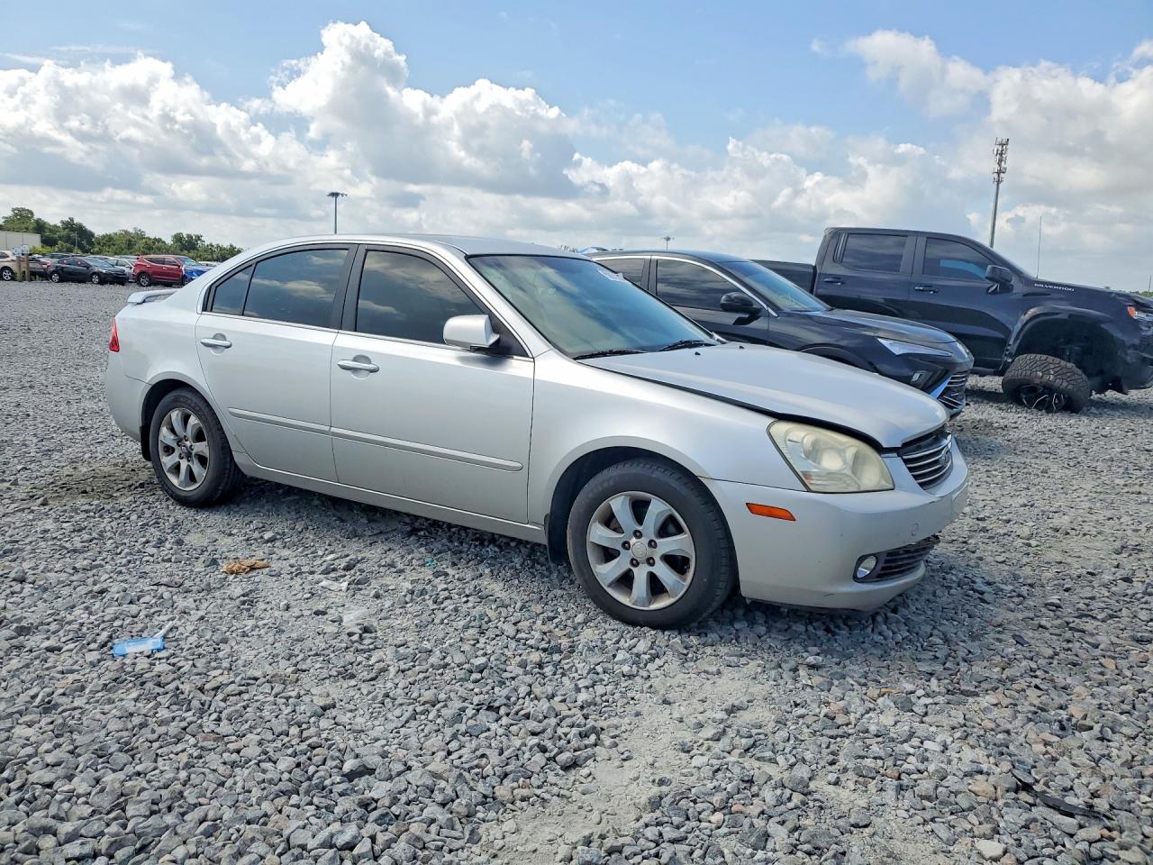 2008 Kia Optima Lx Silver vin: KNAGE123285263499