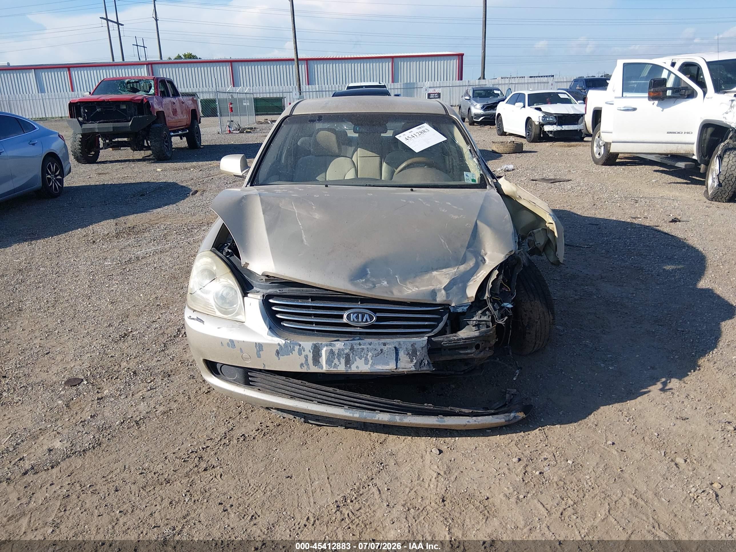 2008 Kia Optima Lx Tan vin: KNAGE123285265530