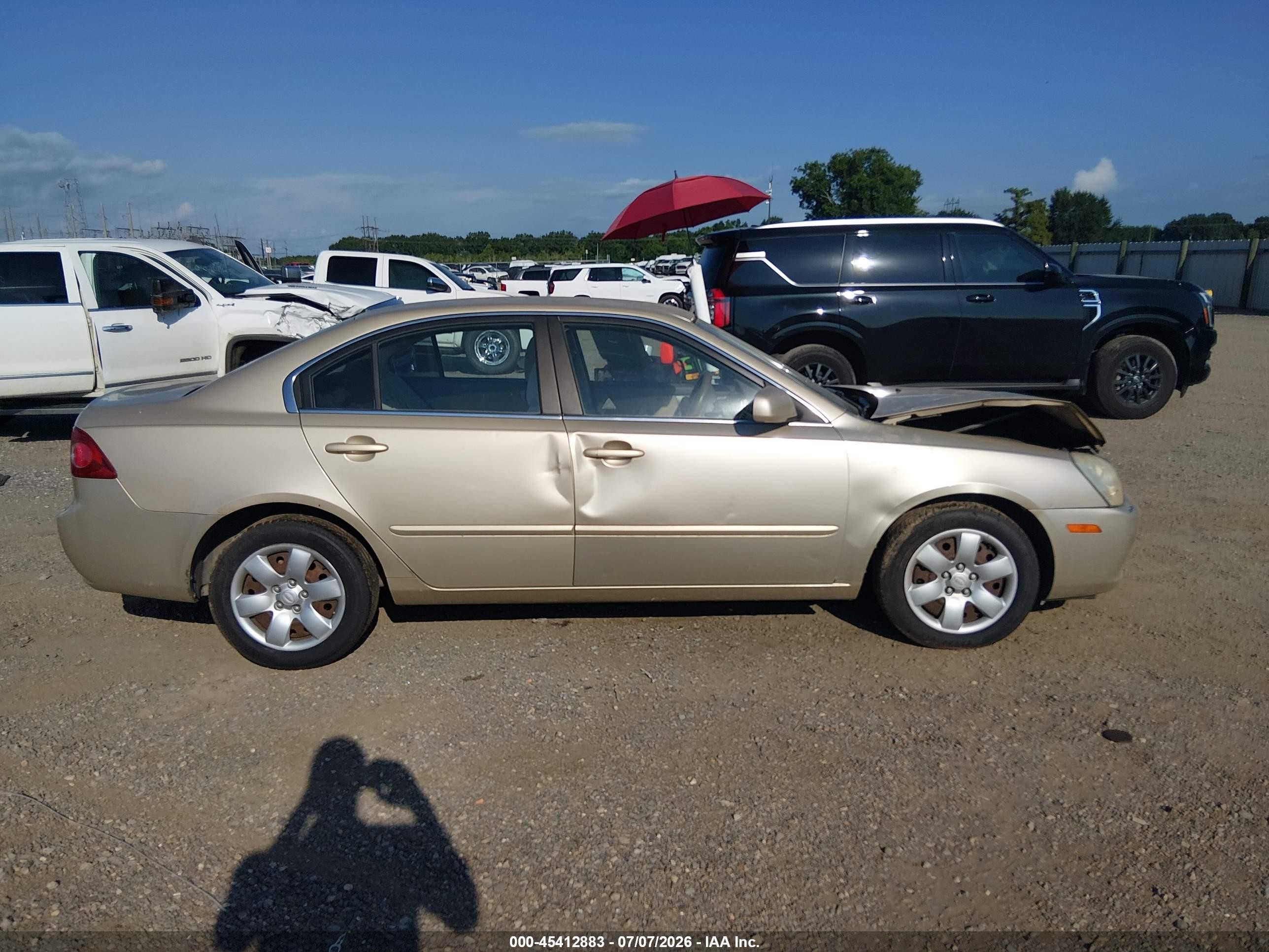 2008 Kia Optima Lx Tan vin: KNAGE123285265530