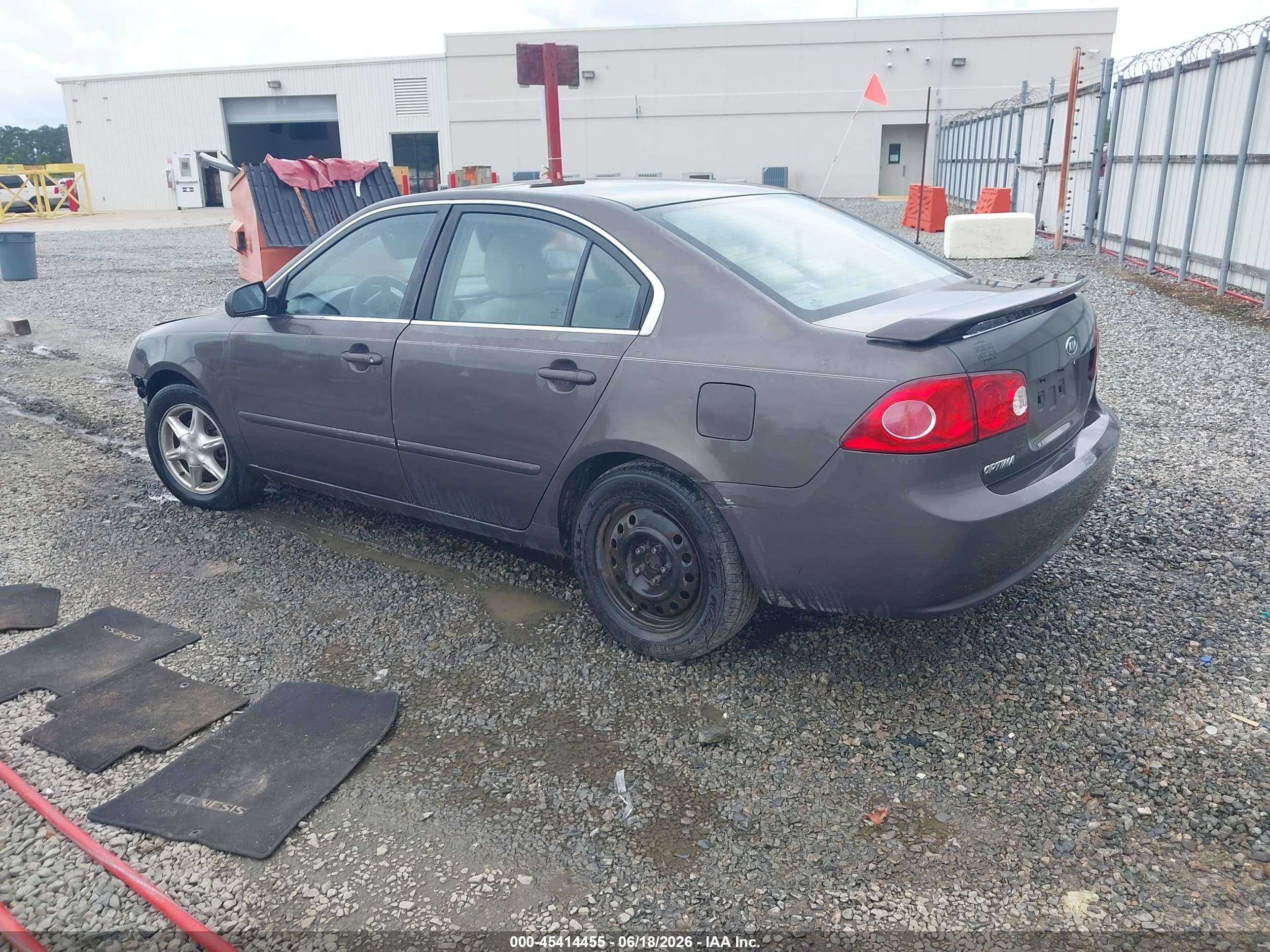 2007 Kia Optima Lx Gray vin: KNAGE123375150403