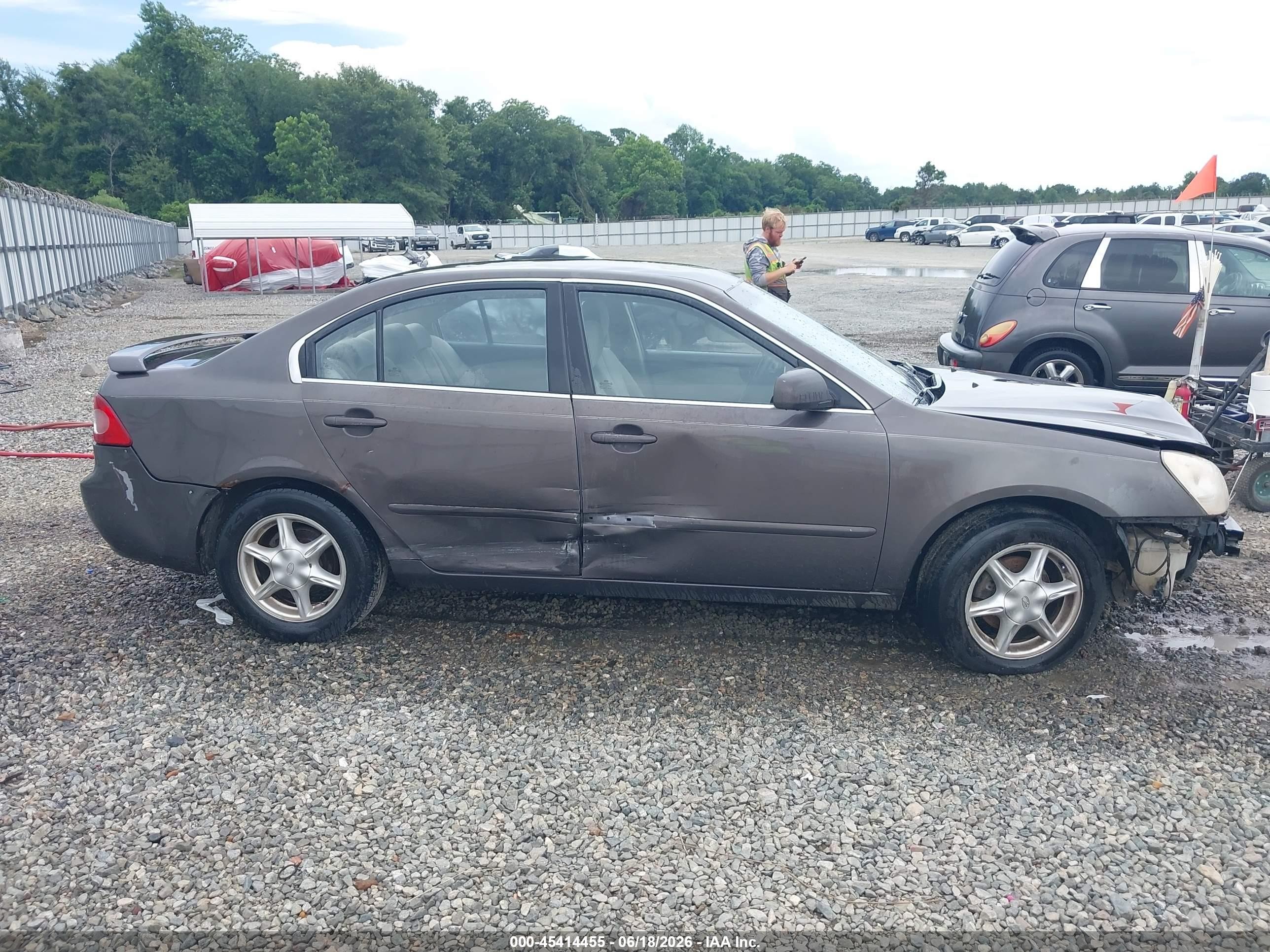2007 Kia Optima Lx Gray vin: KNAGE123375150403