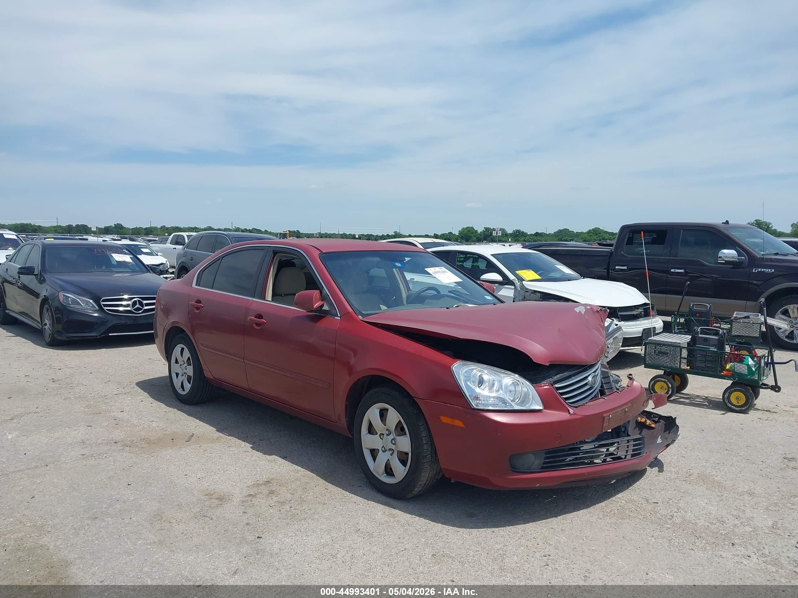 2008 Kia Optima Lx Red vin: KNAGE123385217986