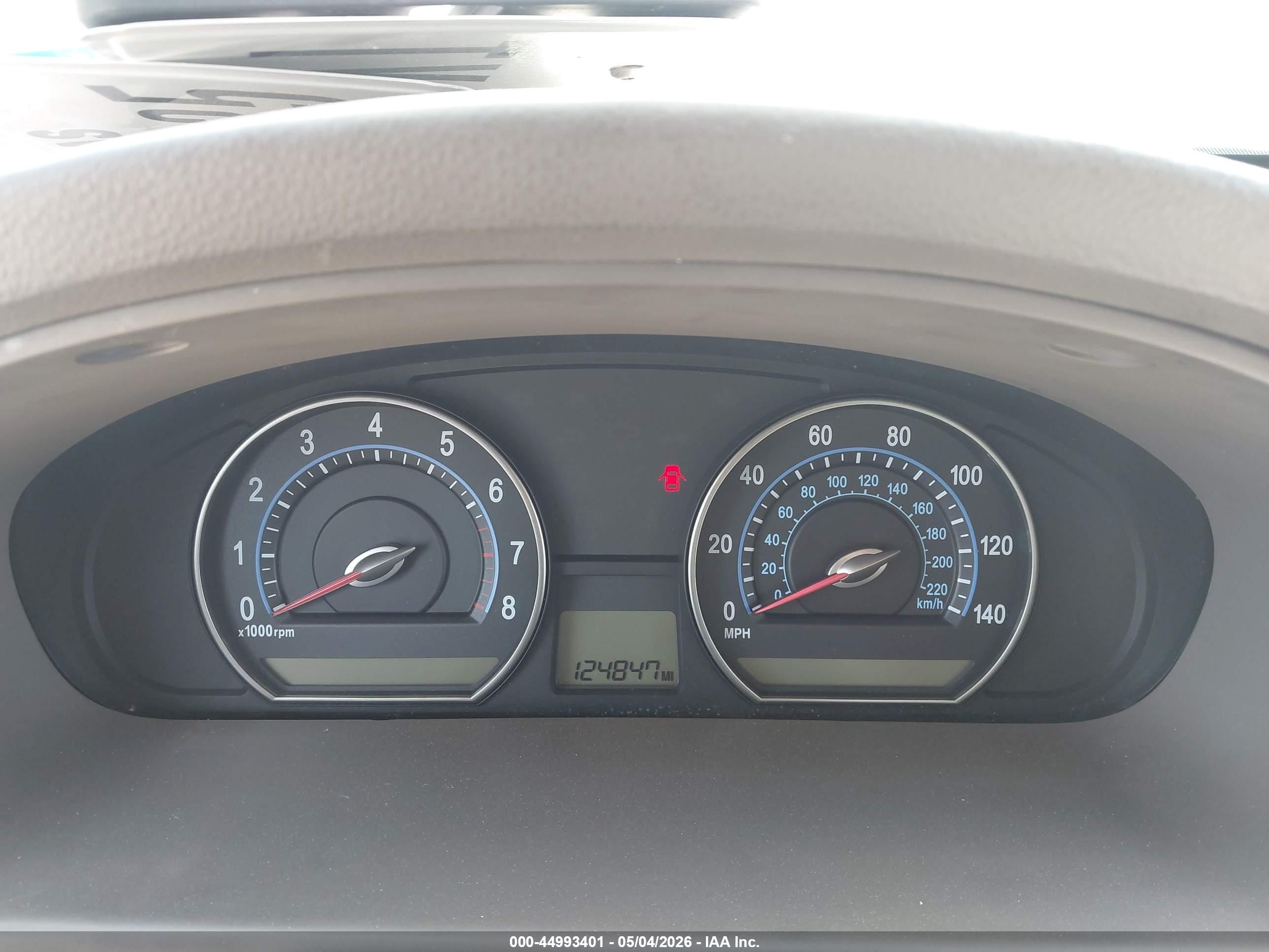 2008 Kia Optima Lx Красный vin: KNAGE123385217986