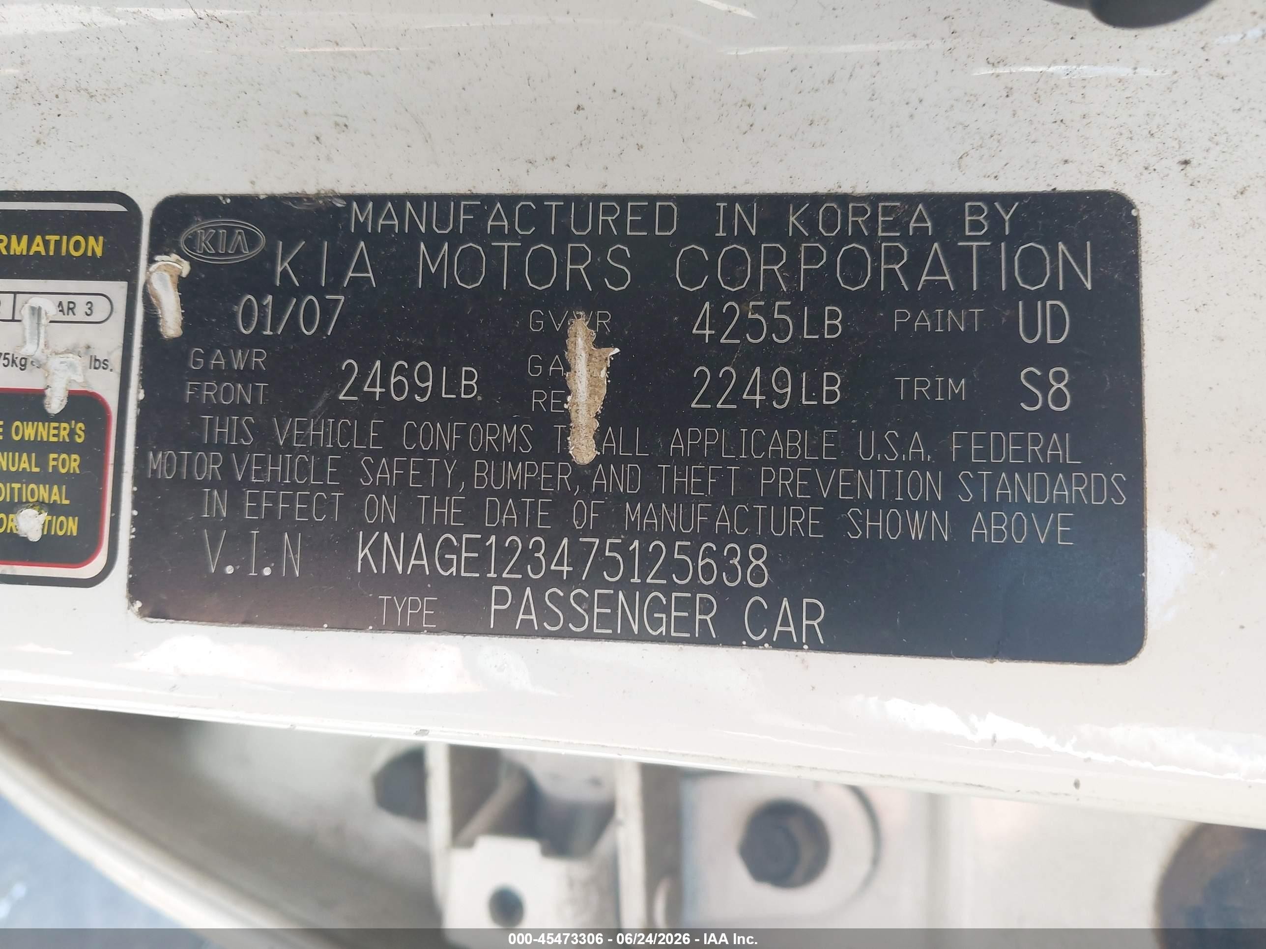 2007 Kia Optima Lx White vin: KNAGE123475125638