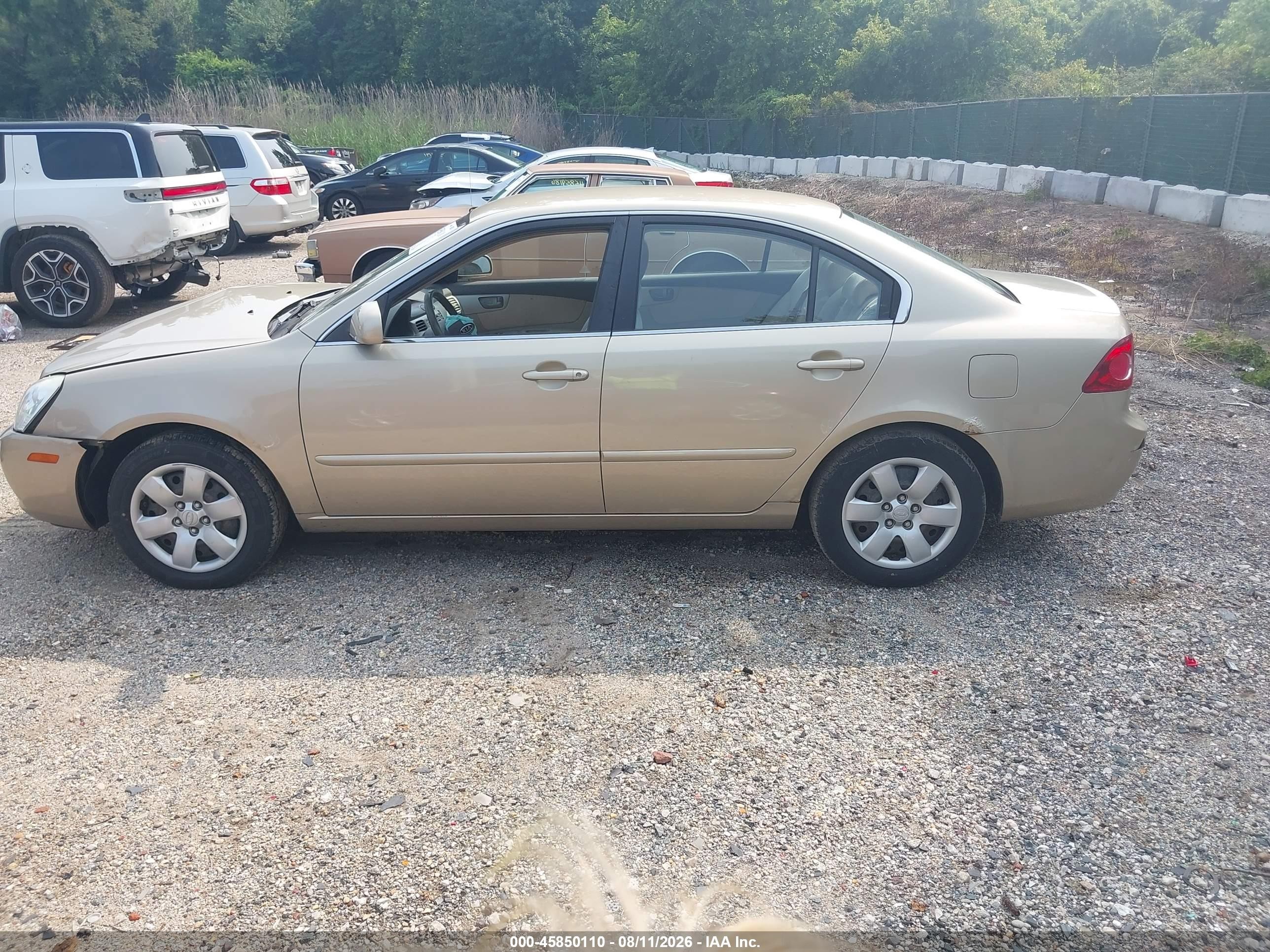 2007 Kia Optima Lx Cream vin: KNAGE123675164196
