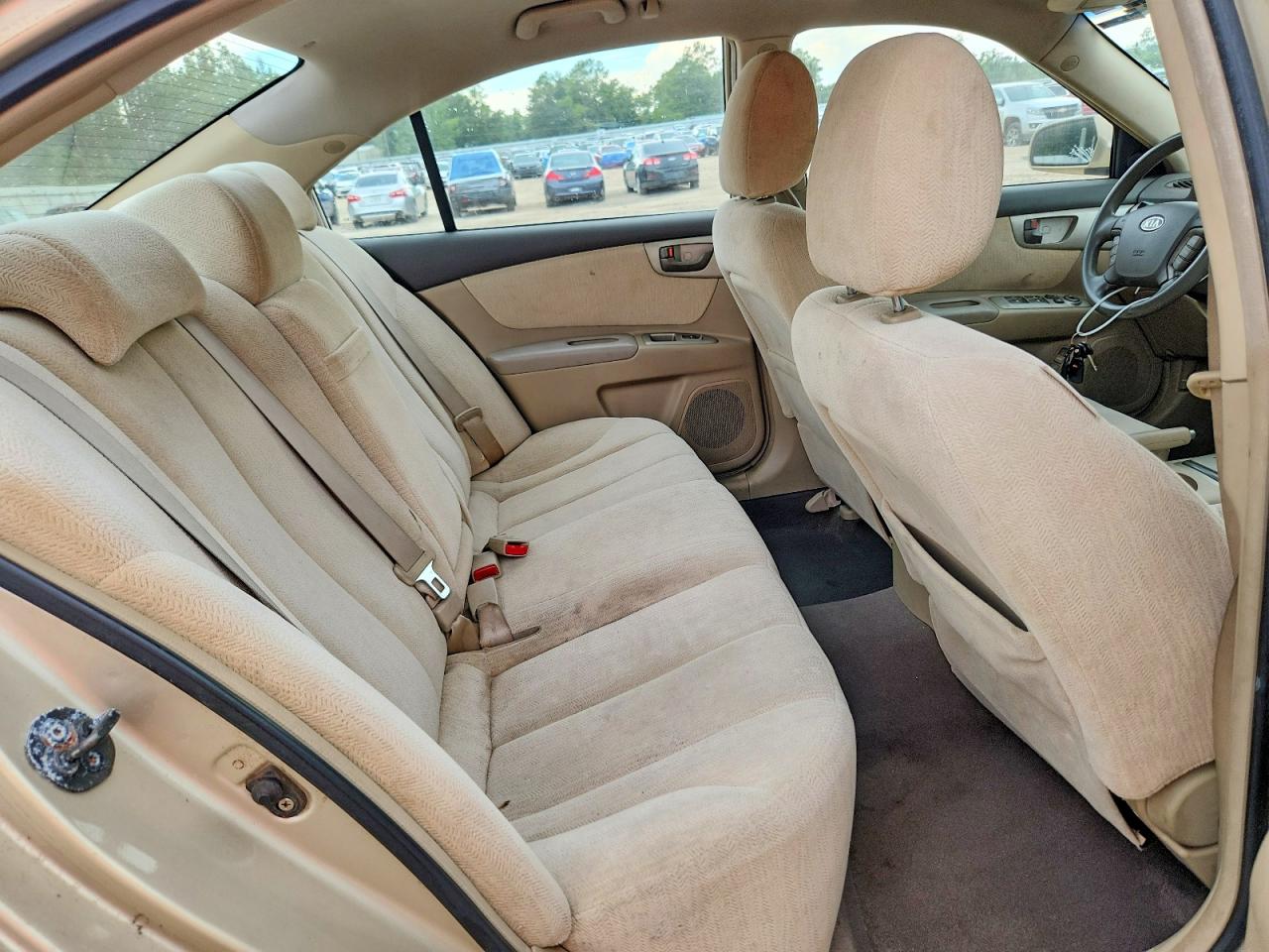 2007 Kia Optima Lx/ex Gold vin: KNAGE123775146788