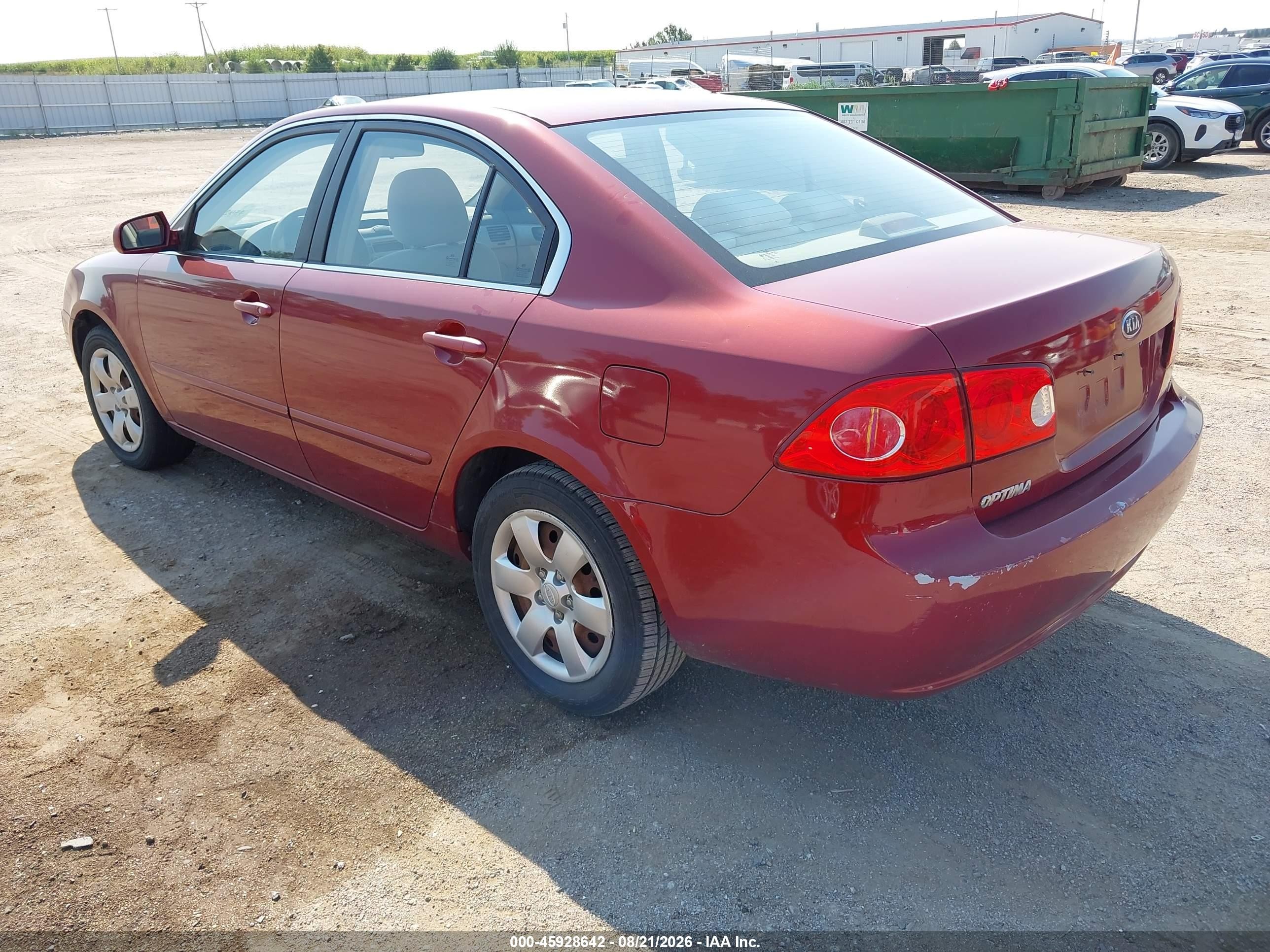 2007 Kia Optima Lx Red vin: KNAGE123775152915
