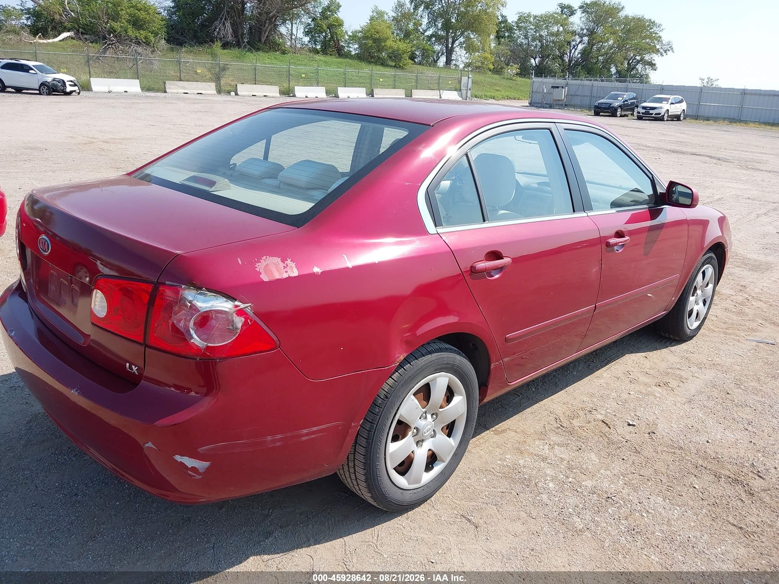 2007 Kia Optima Lx Red vin: KNAGE123775152915