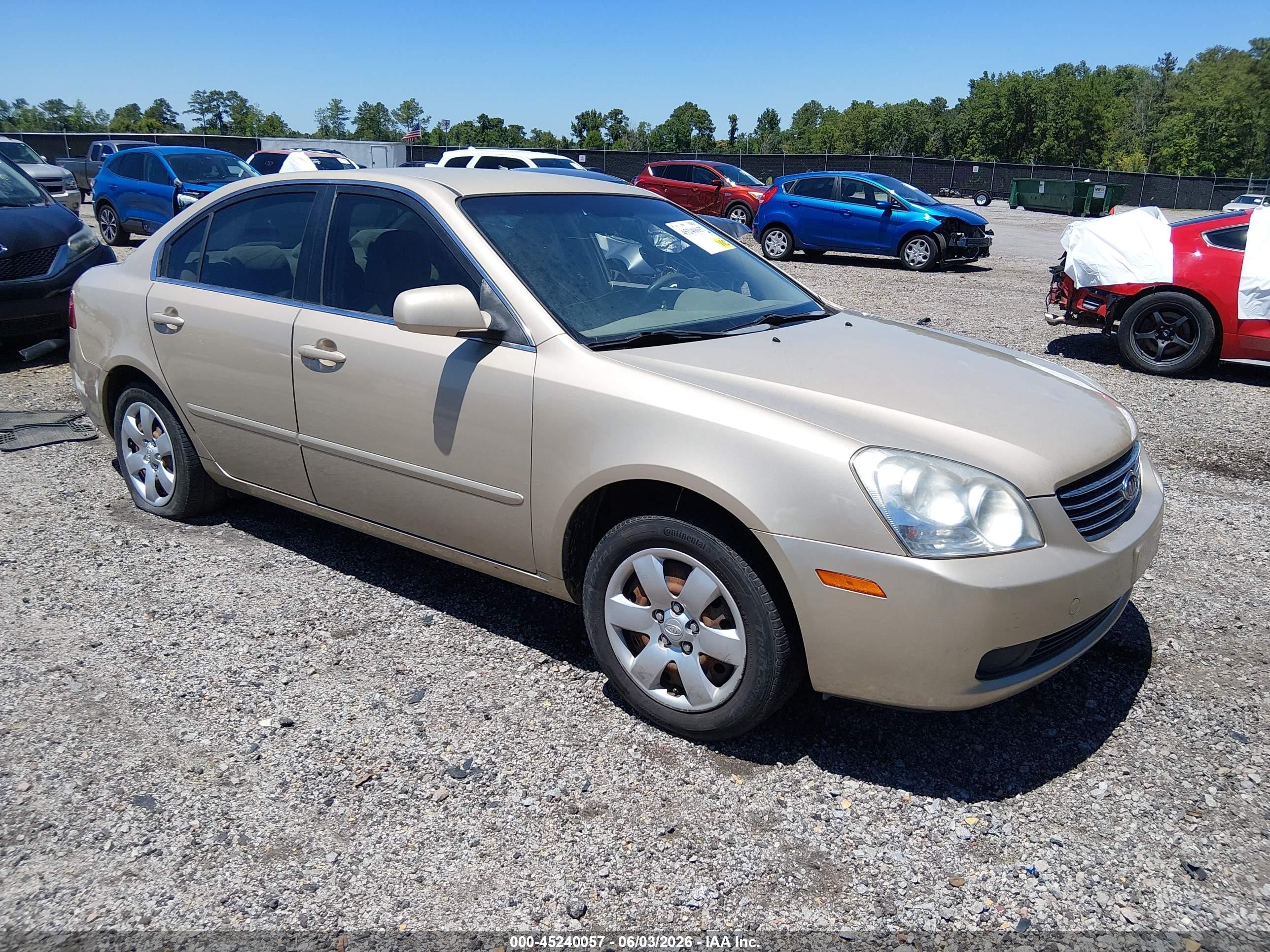 2008 Kia Optima Lx Cream vin: KNAGE123885222584