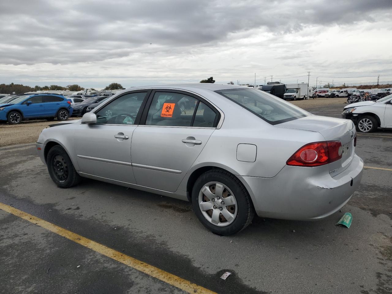 2007 Kia Optima Lx Серебряный vin: KNAGE123975145805