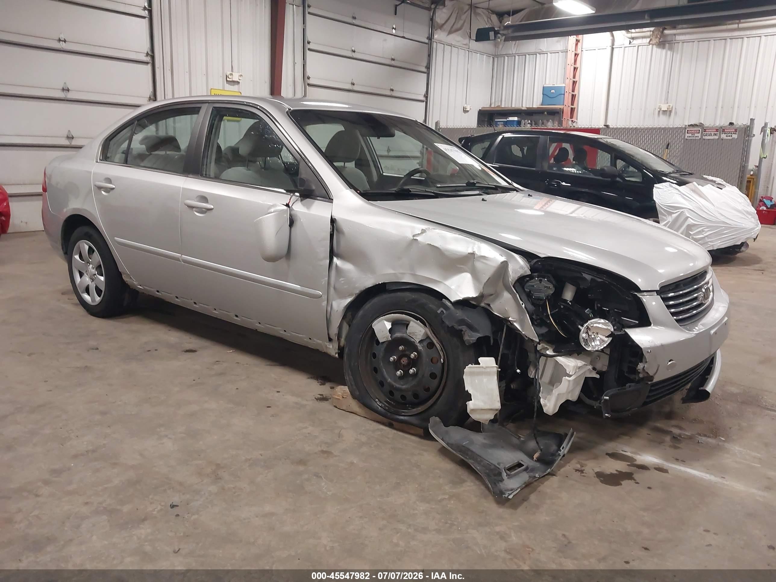 2008 Kia Optima Lx Silver vin: KNAGE123985202733