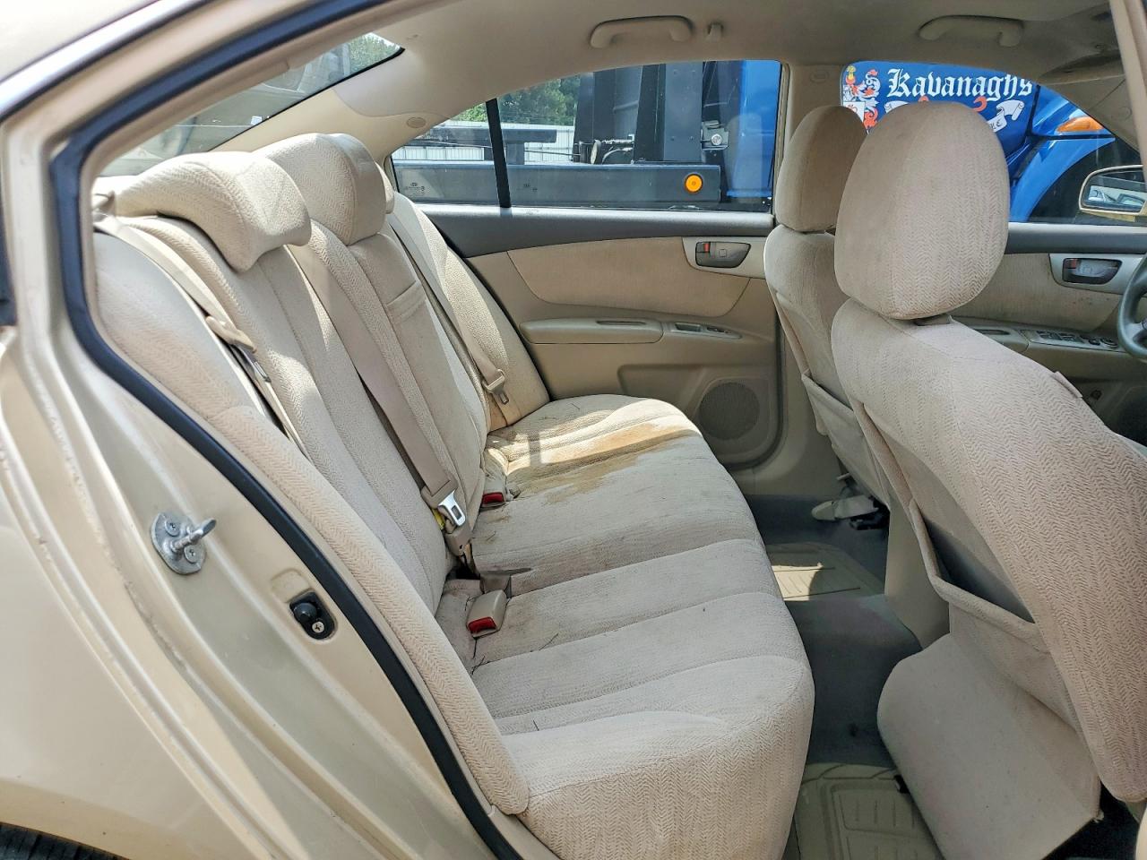 2008 Kia Optima Lx Beige vin: KNAGE123985203350