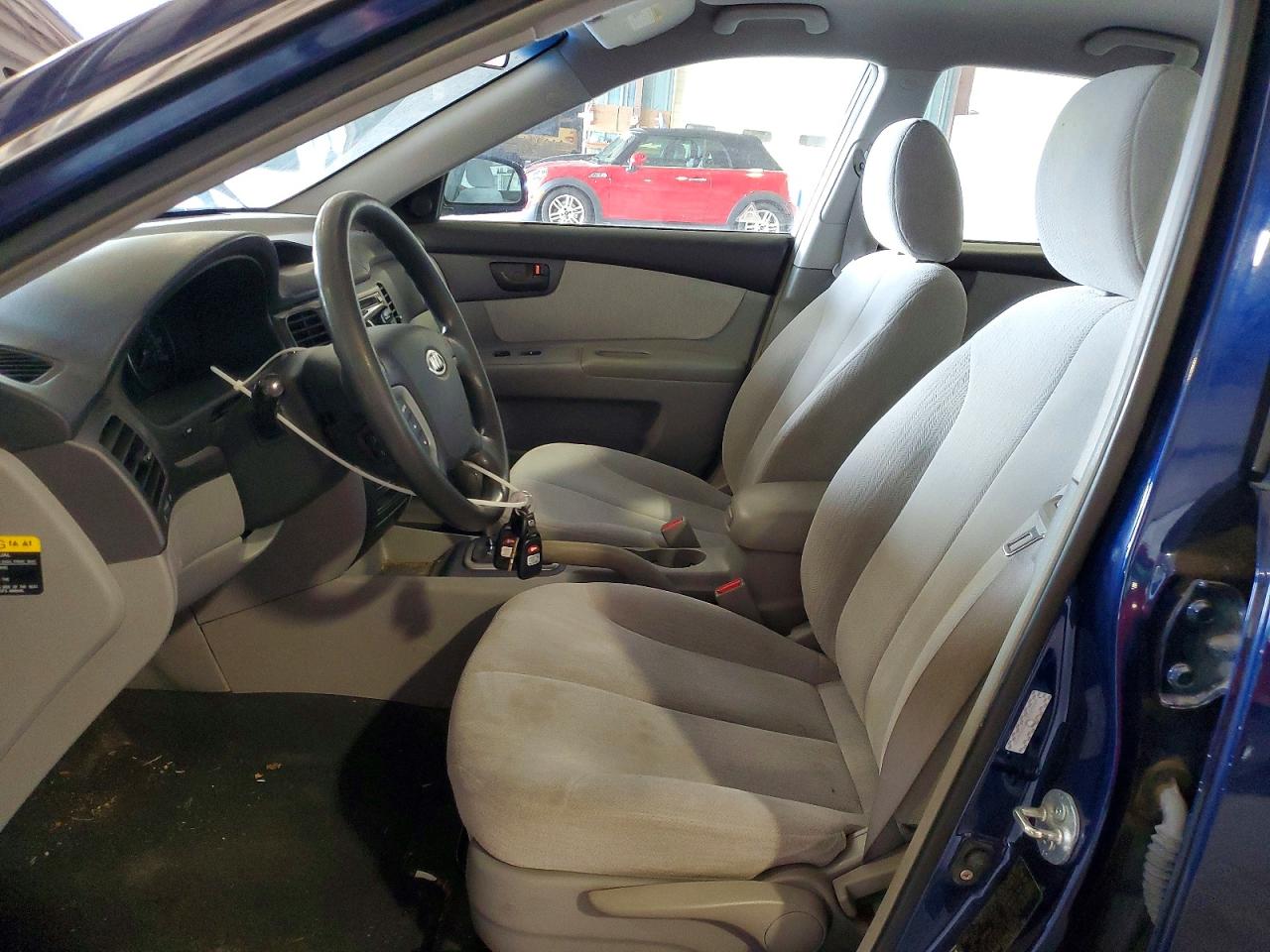 2008 Kia Optima Lx Синий vin: KNAGE123985210931