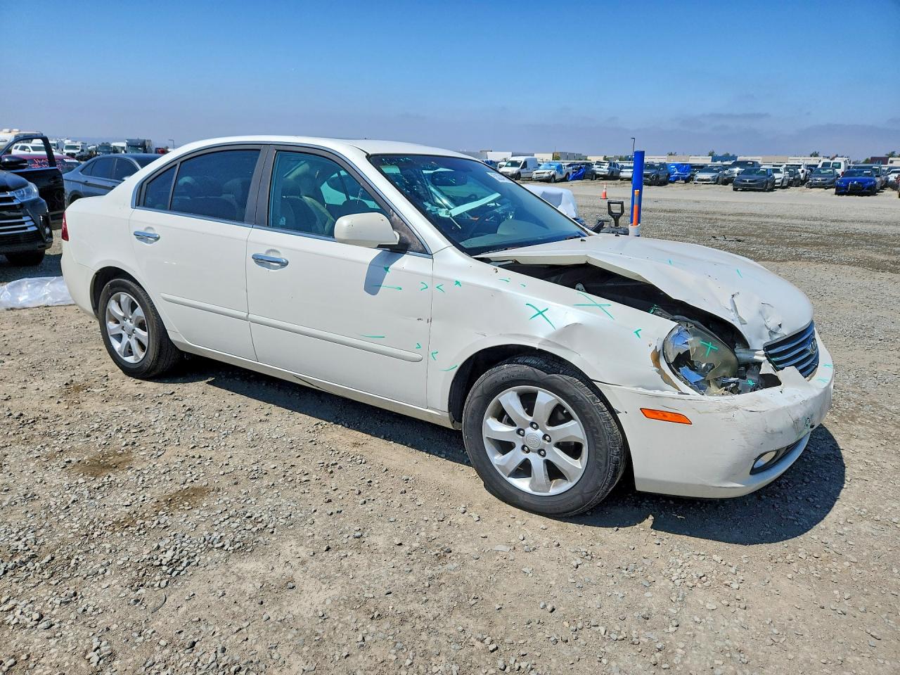 2006 Kia Optima Lx Белый vin: KNAGE123X65028328