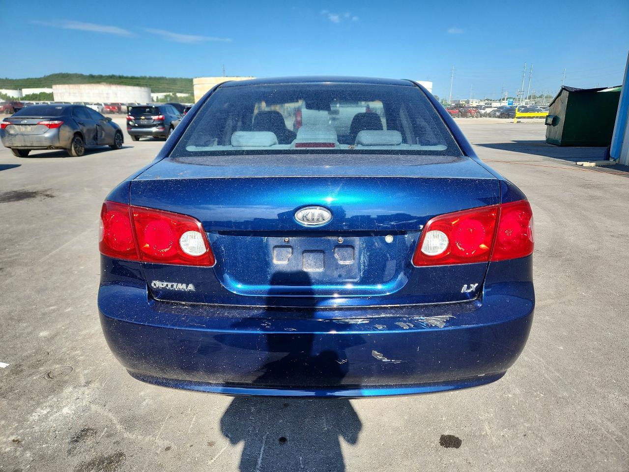 2006 Kia Optima Lx Blue vin: KNAGE123X65039572