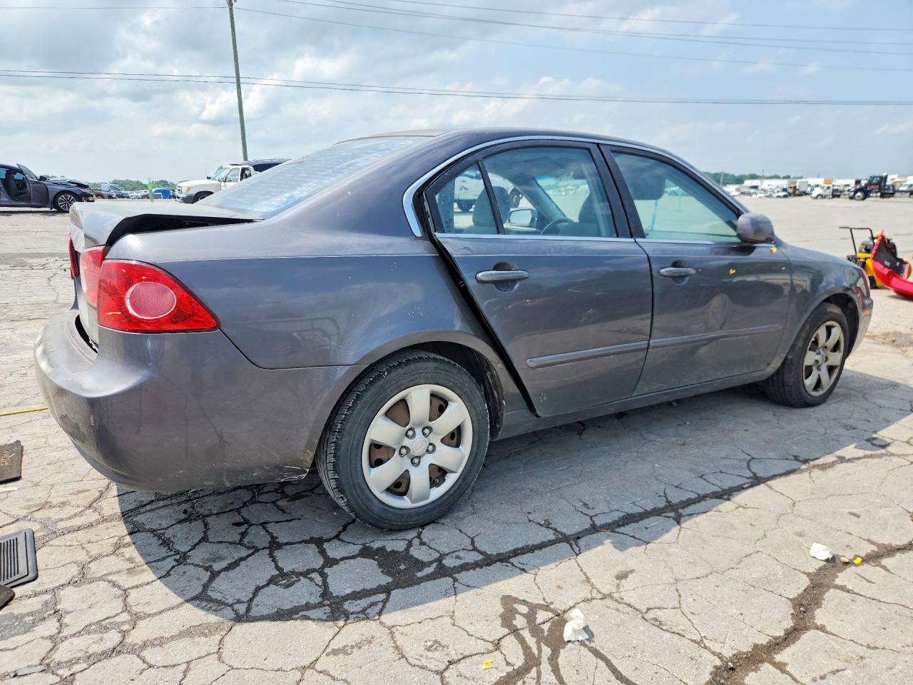 2008 Kia Optima Lx Gray vin: KNAGE123X85250774