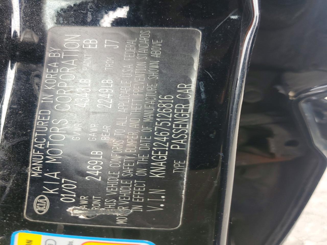 2007 Kia Optima Lx Black vin: KNAGE124675126816