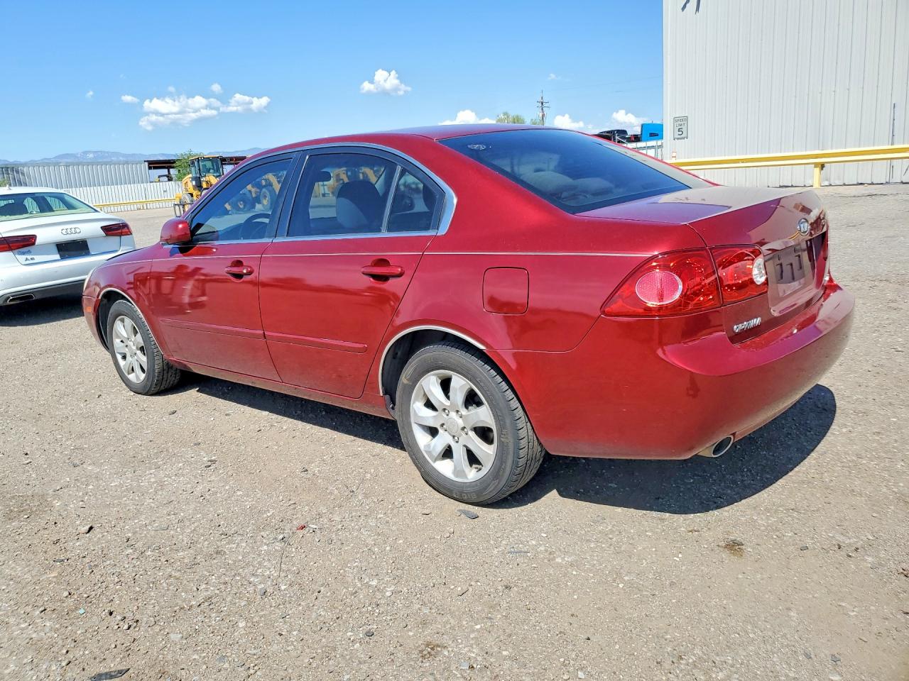 2007 Kia Optima Lx Red vin: KNAGE124975130309