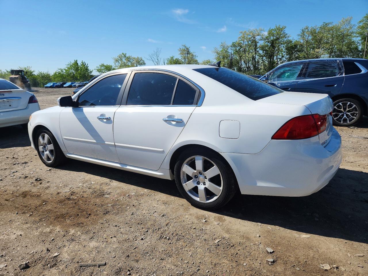 2009 Kia Optima Ex White vin: KNAGE224095322355